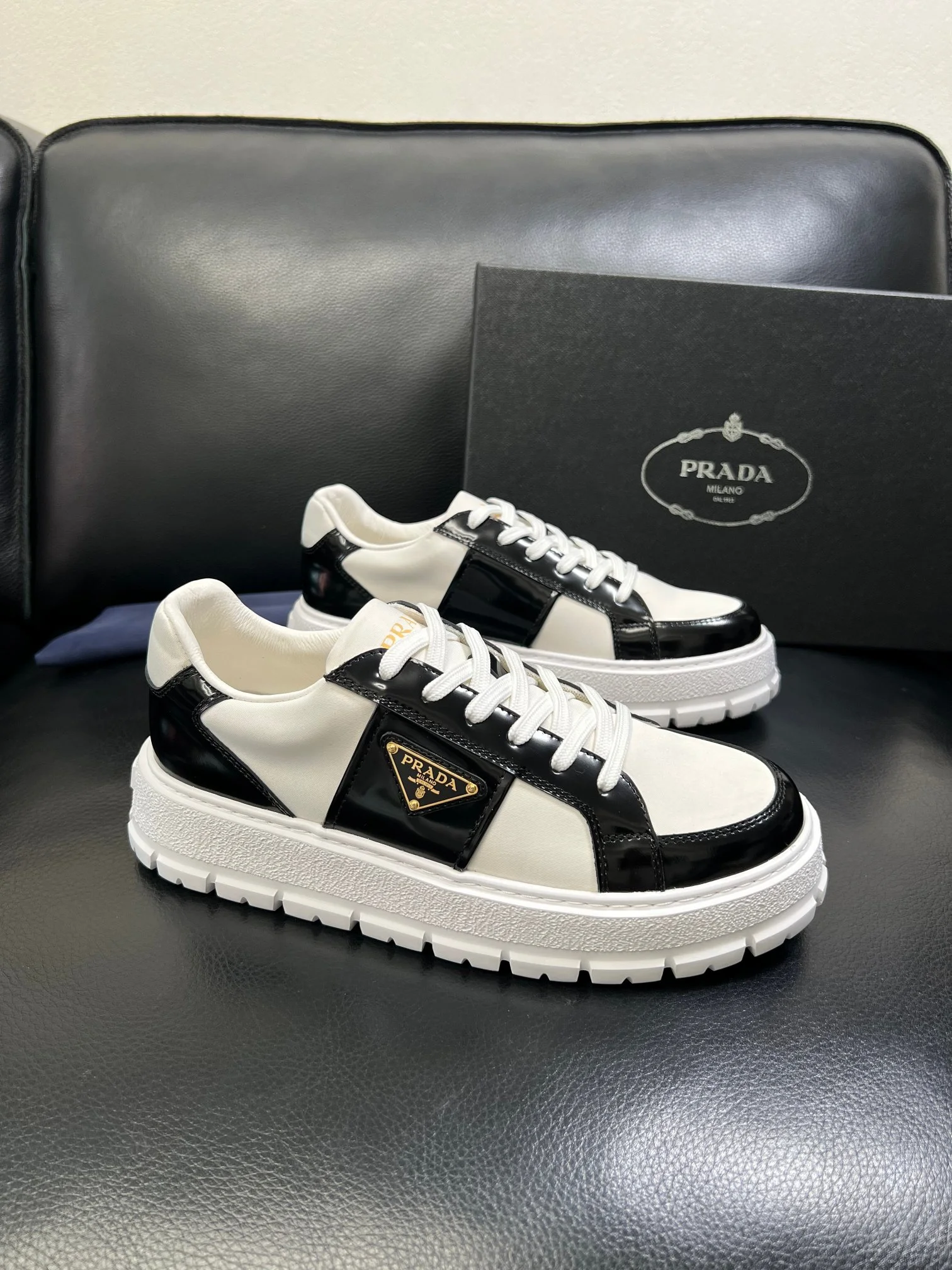 Prada Sneakers — 0457db17