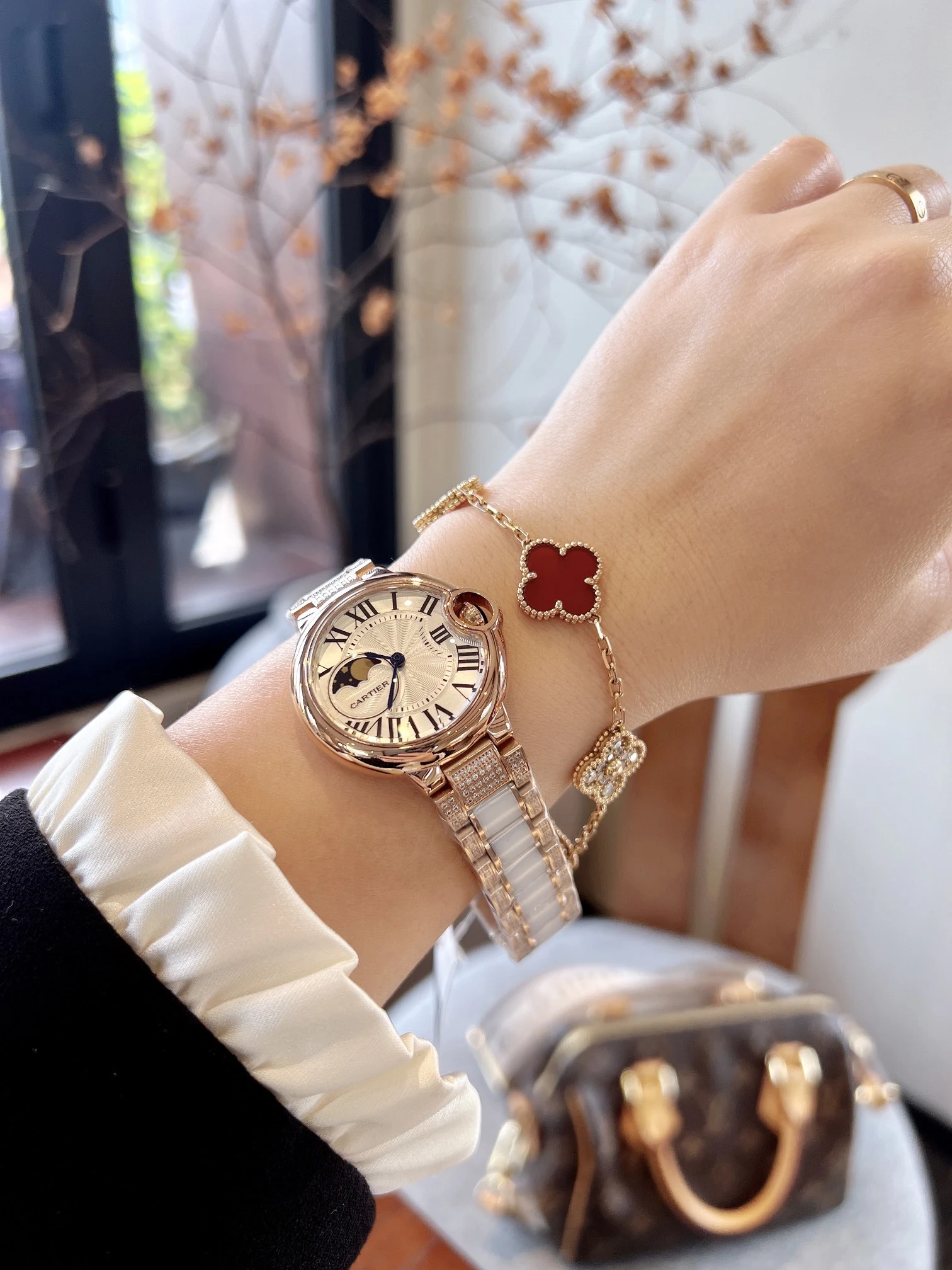 Cartier Watch — ef838586