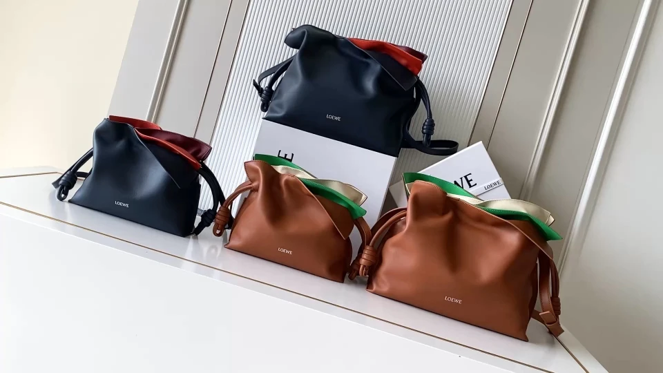 Loewe Bag — d9b78467