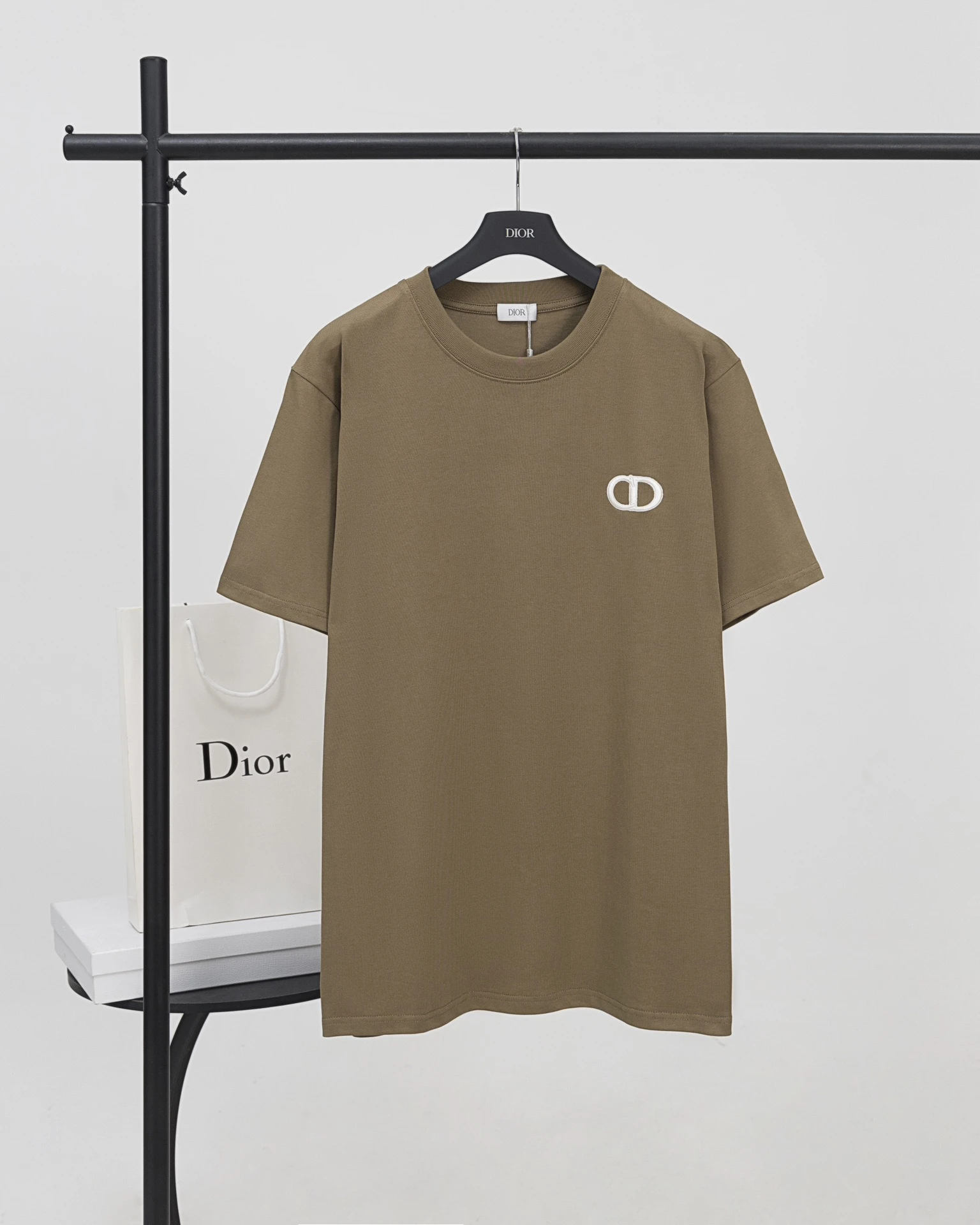 Dior T-Shirt — fa264d7f