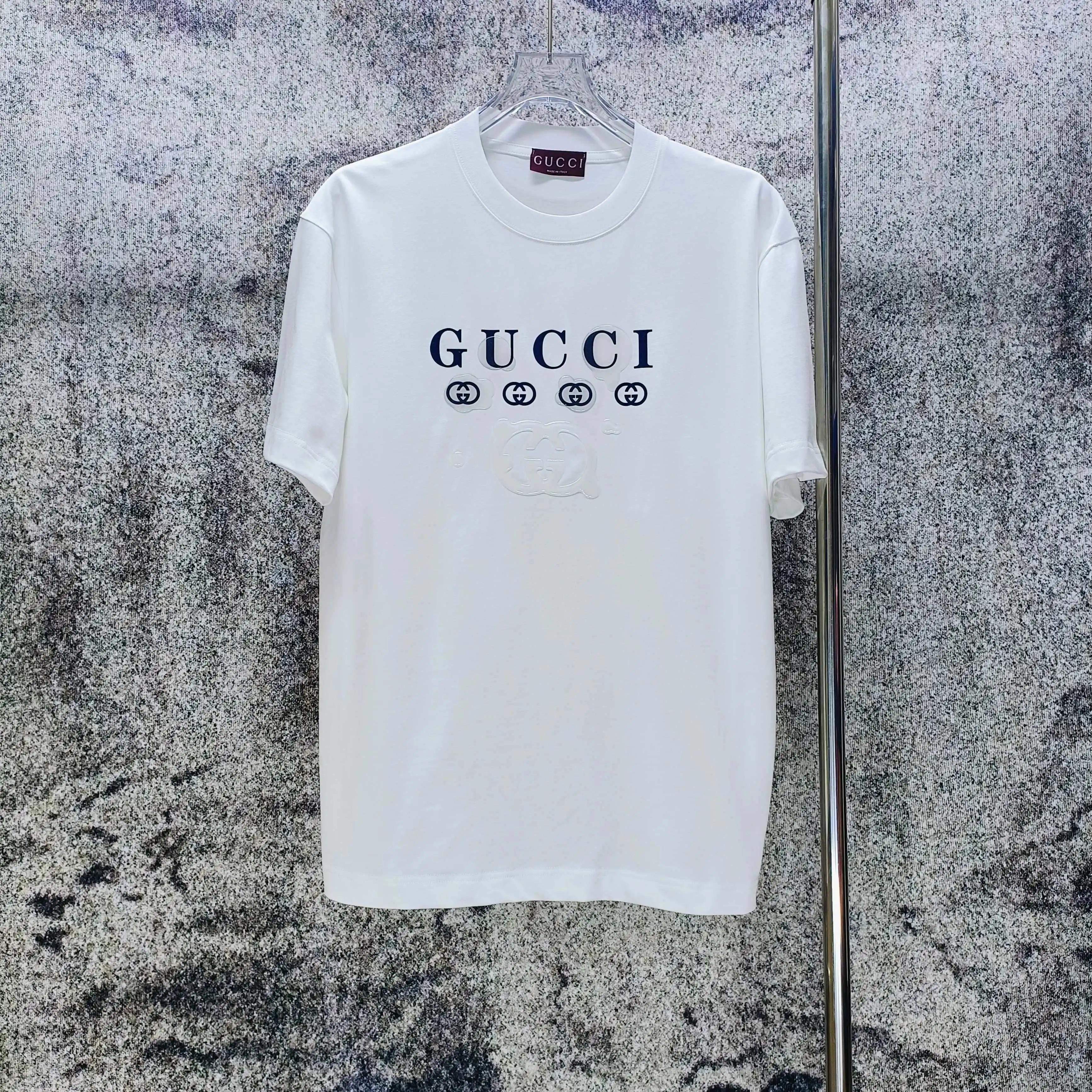 Gucci T-Shirt — bbc49e5d