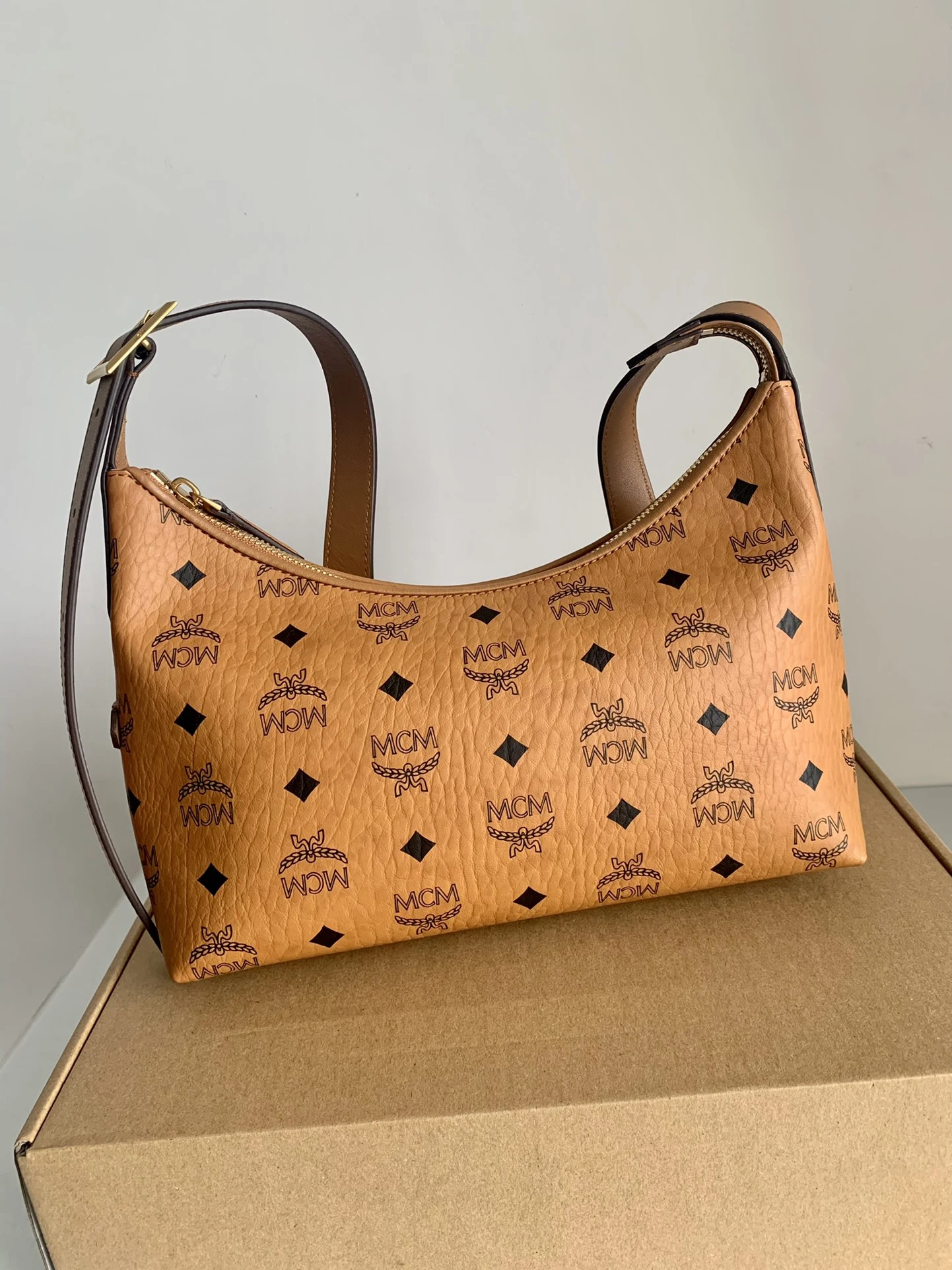 MCM Bag — 7634d935