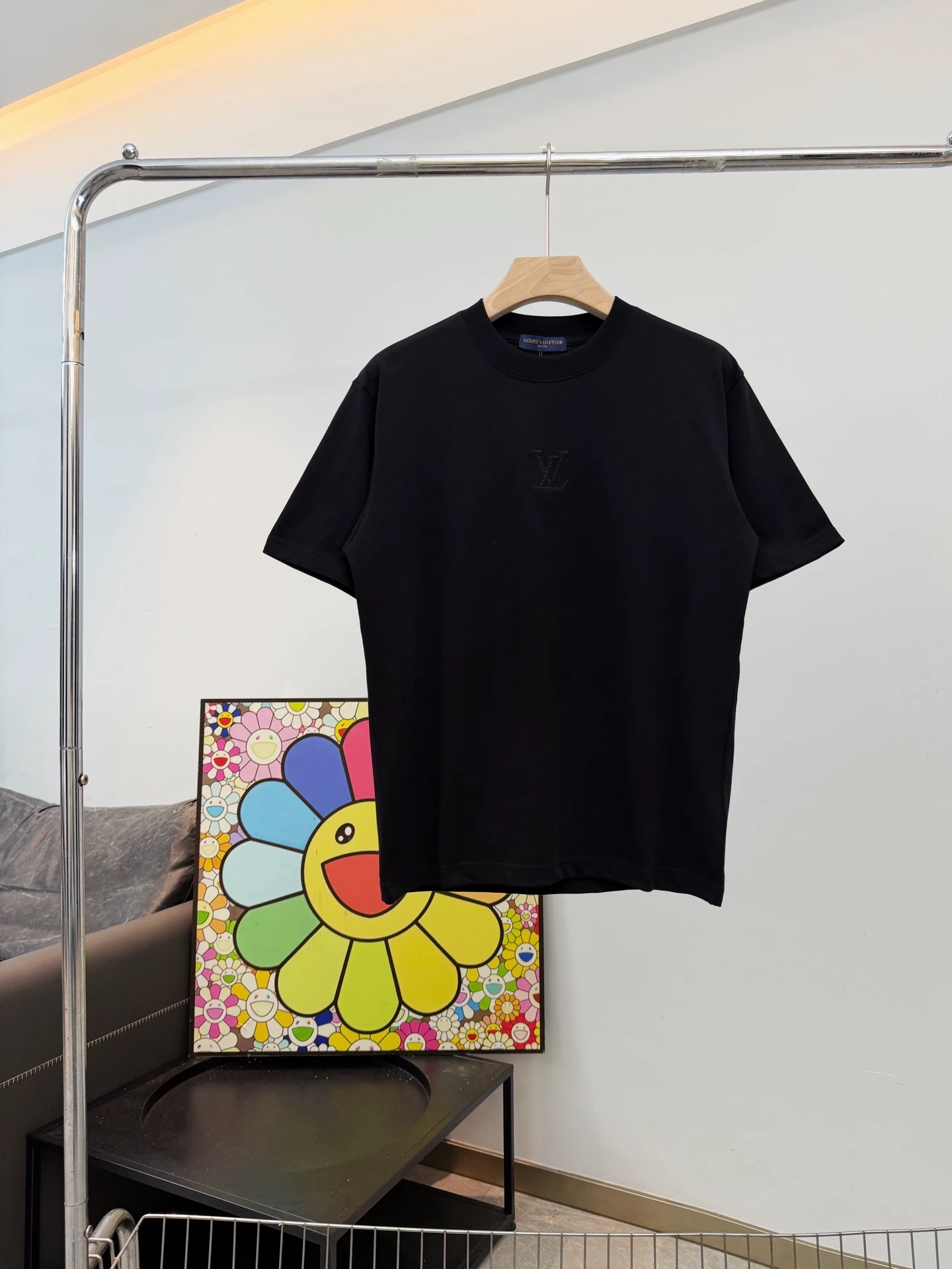 Louis Vuitton T-Shirt — c37c2523