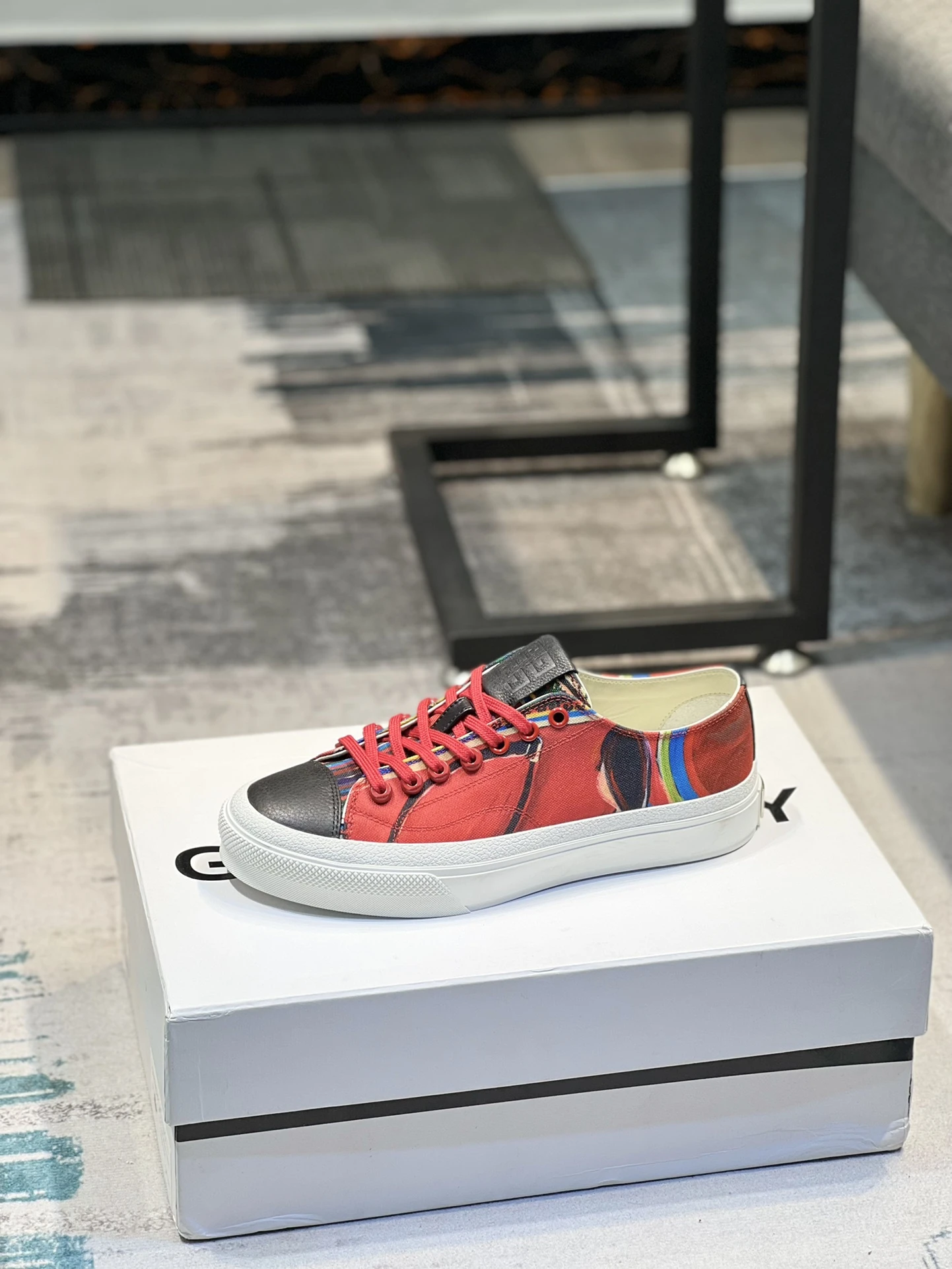 Givenchy Shoes — 57af0f07
