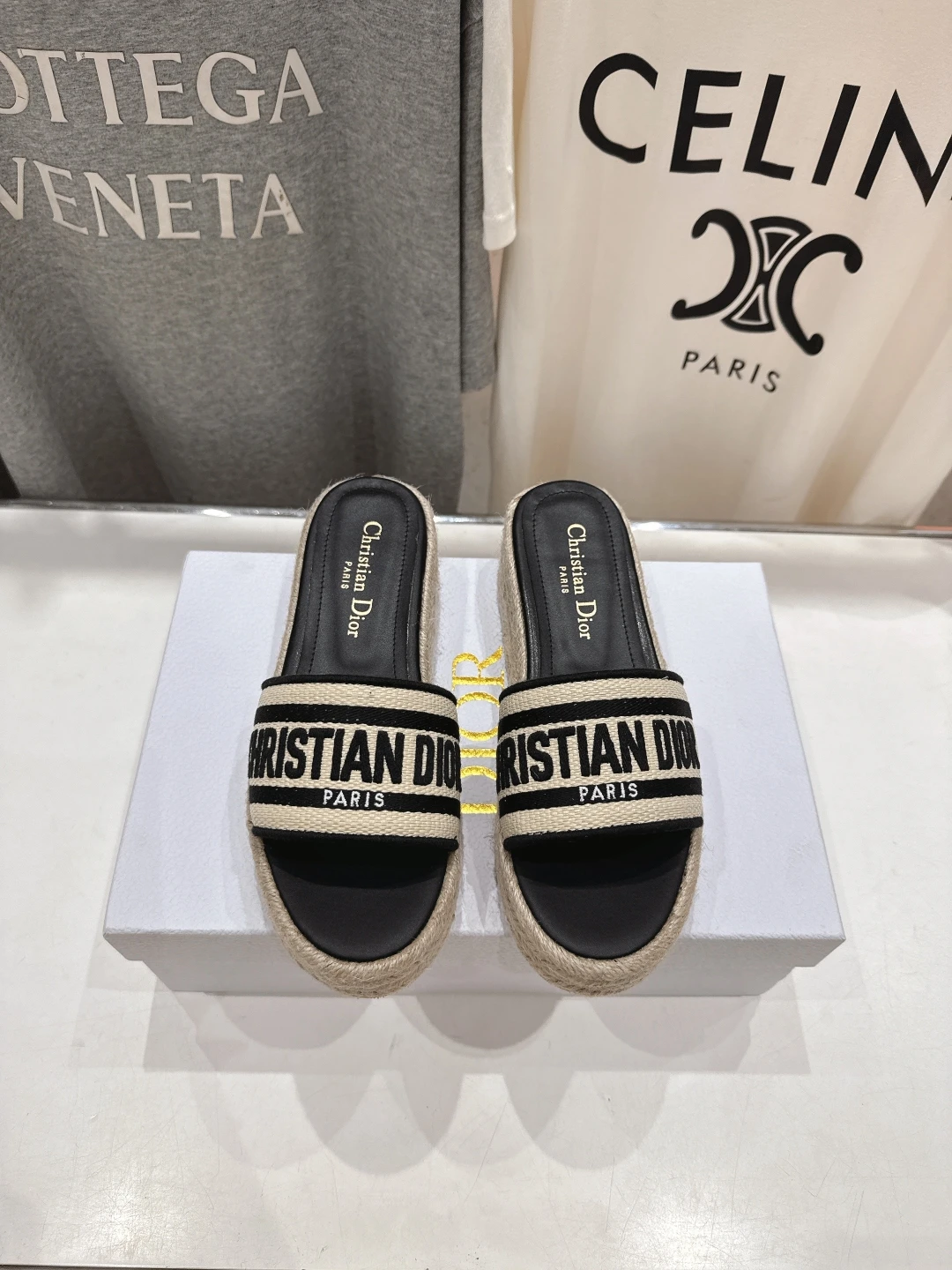 Dior Slippers — 825974d5