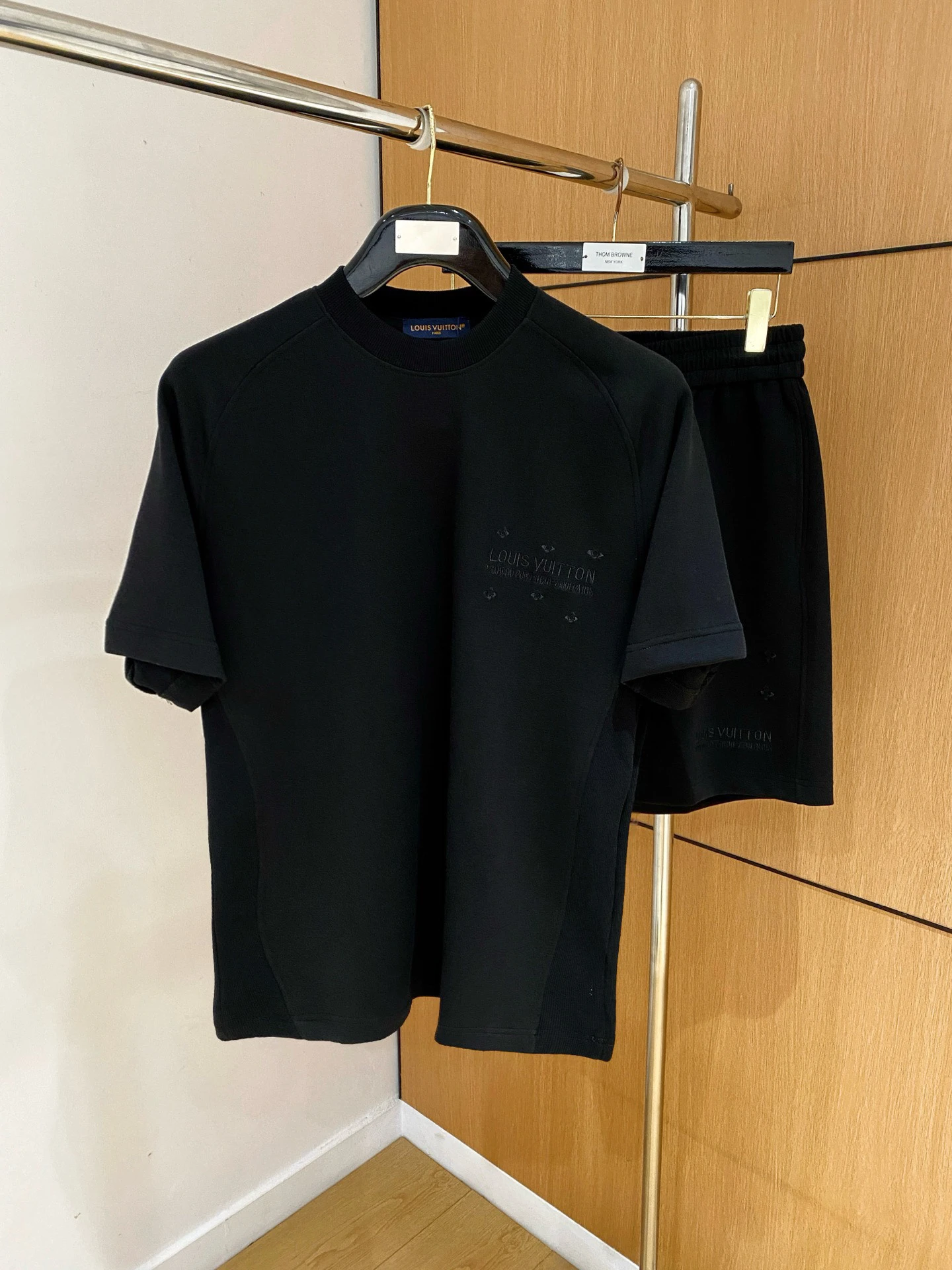 Louis Vuitton T-Shirt — 5324c29d