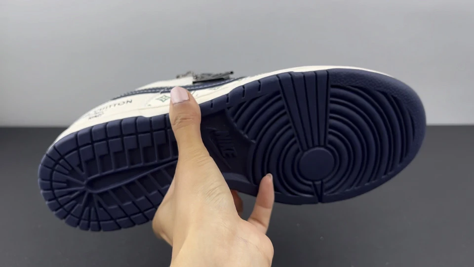 Nike Shoes — 11a4211b