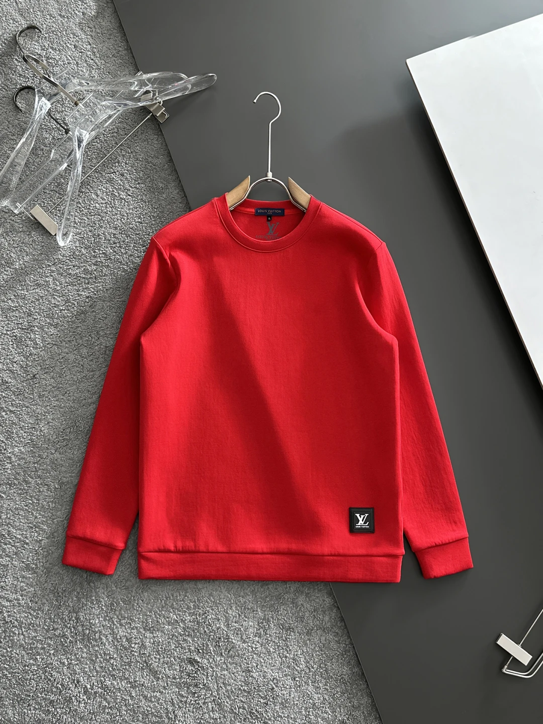 Louis Vuitton Sweatshirts — 34904394