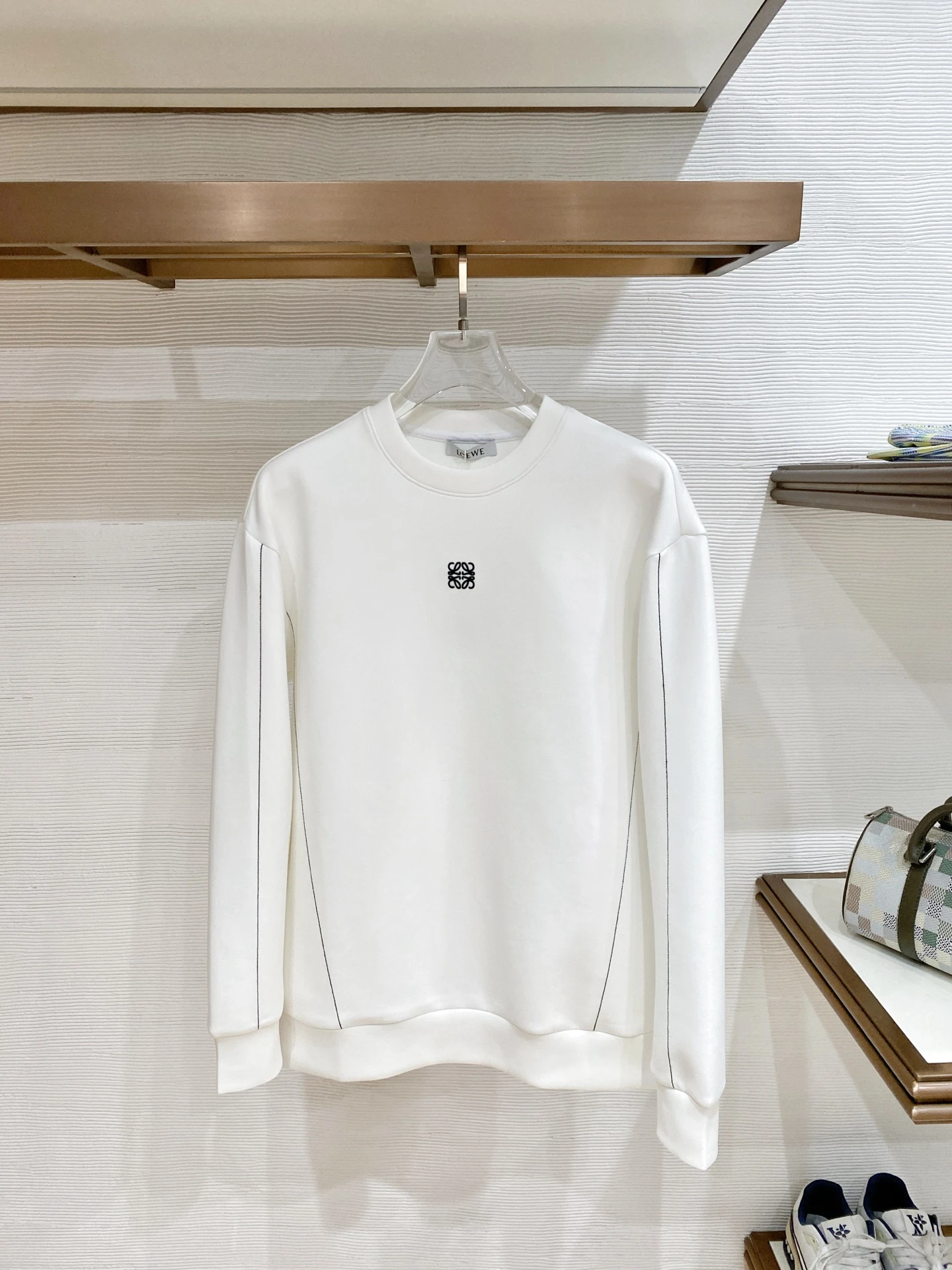 Loewe Sweatshirts — 750870e1