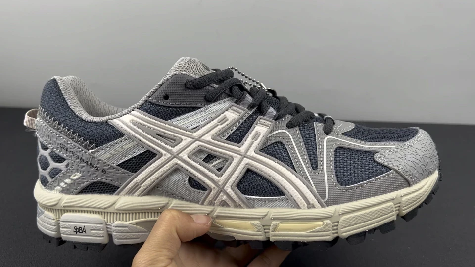 Asics Shoes — b8a3f998