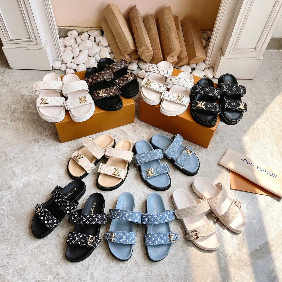 Louis Vuitton Slippers — 152c371a