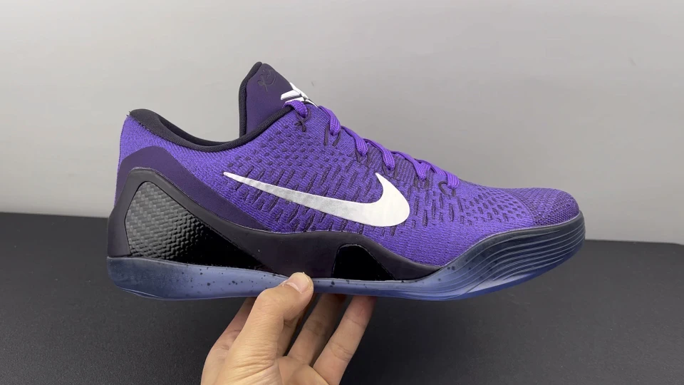 Sneakers — 4c82e607