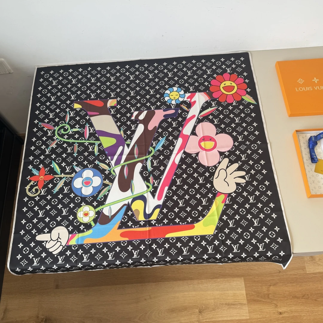 Louis Vuitton Scarves — 5b137533