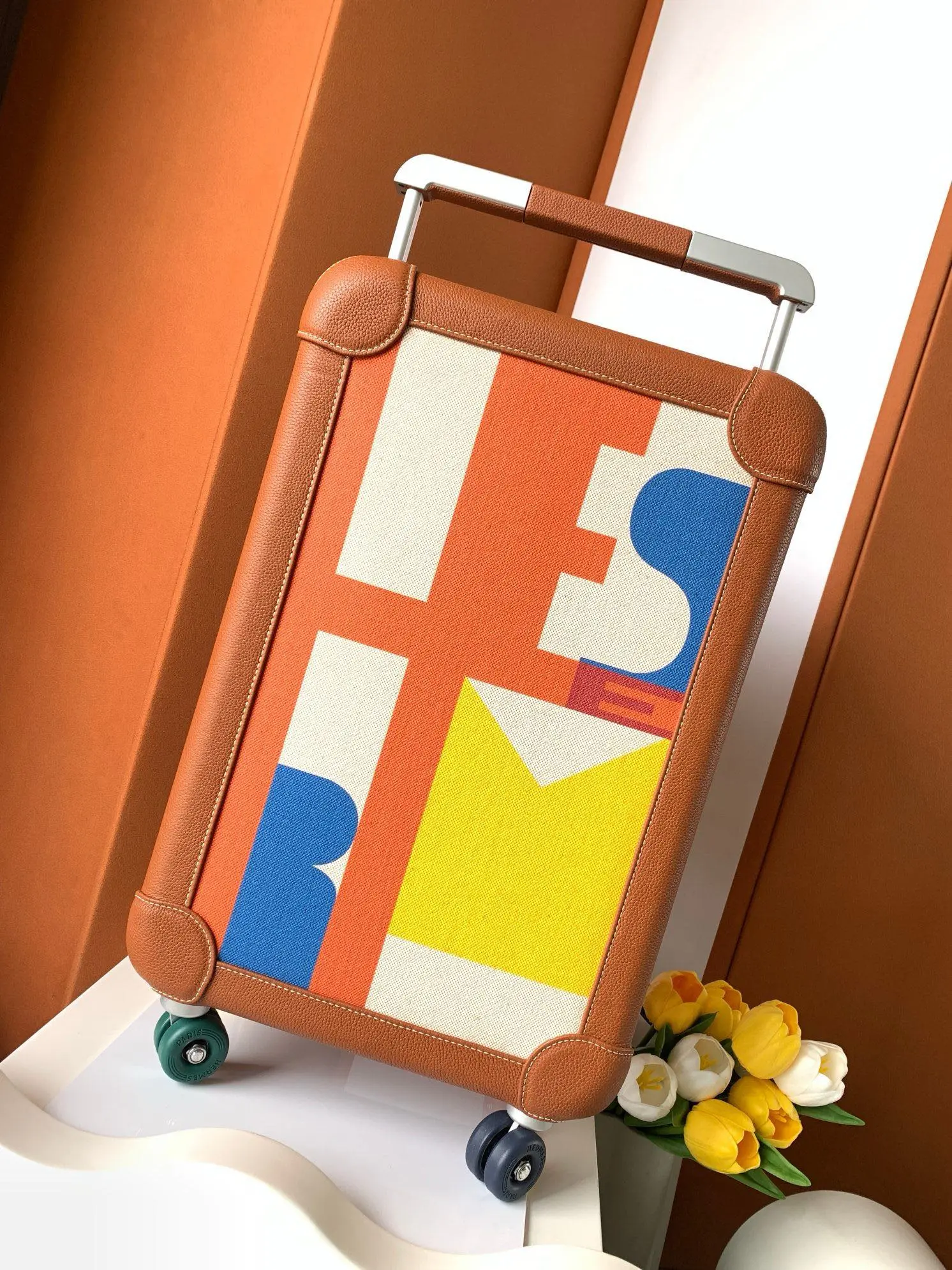 Luggage — d74dd624
