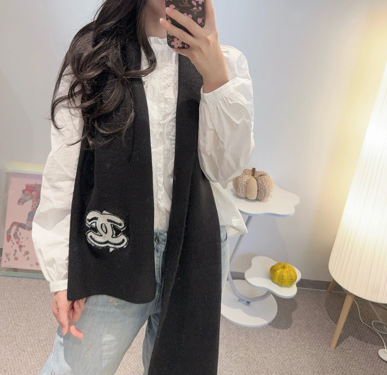 Chanel Scarves — e508072f