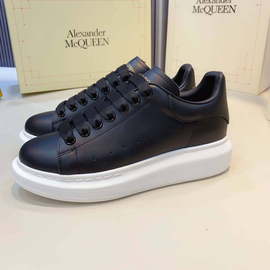 Alexander McQueen Sneakers — 818160c2