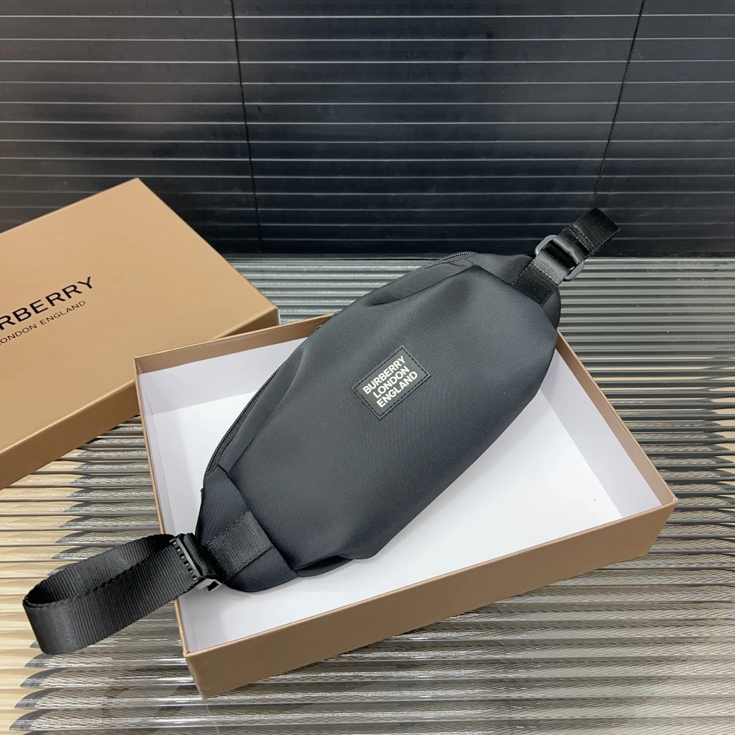 Burberry Bag — 29ae2610