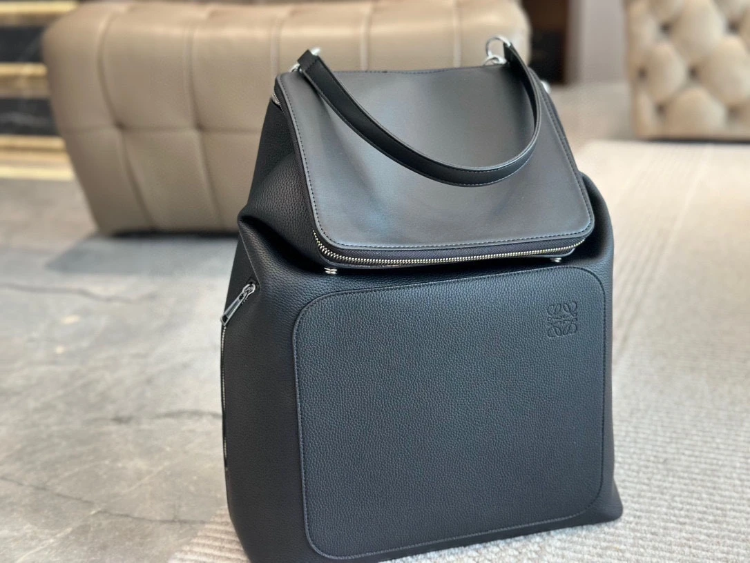 Loewe Bag — 07d5b031