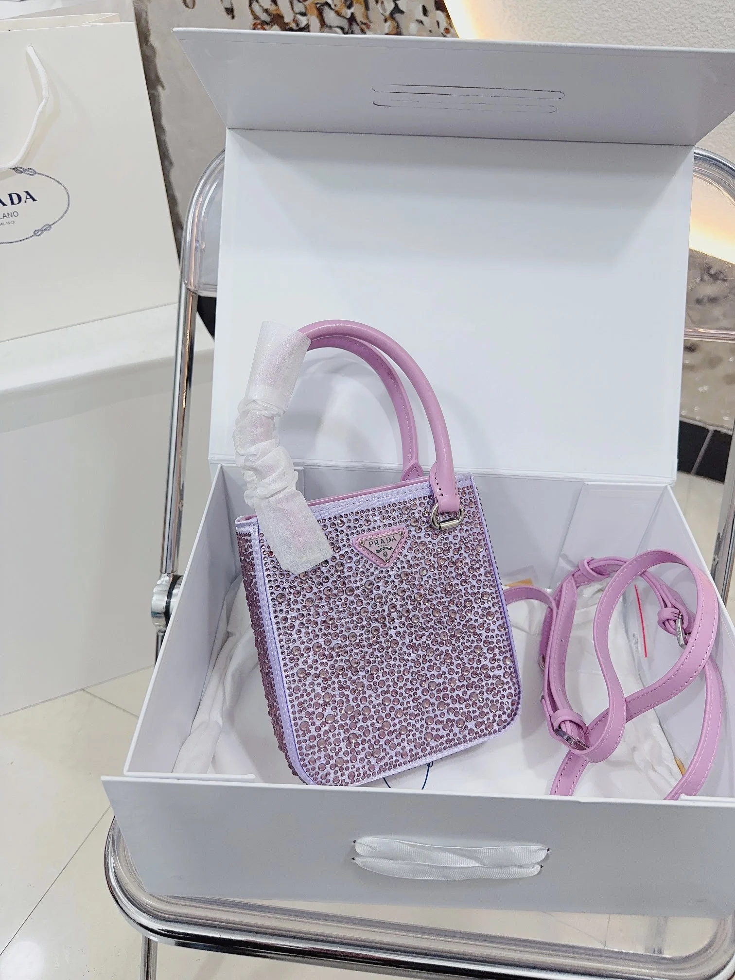 Prada Bag — 60daf93d