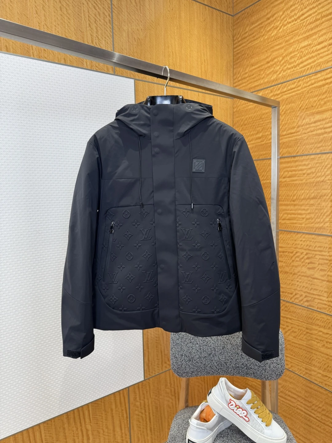 Louis Vuitton Down Jacket — 11816f9c