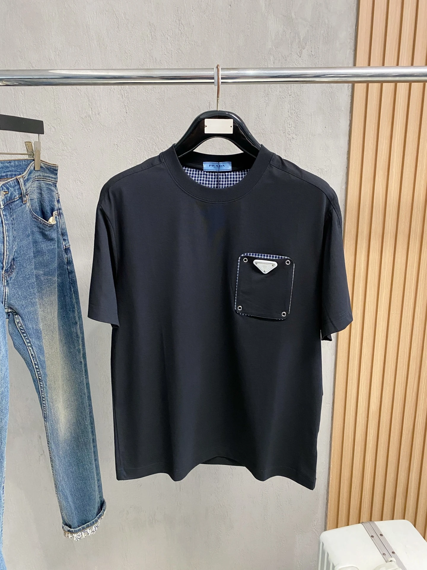 Prada T-Shirt — 7b4a2224