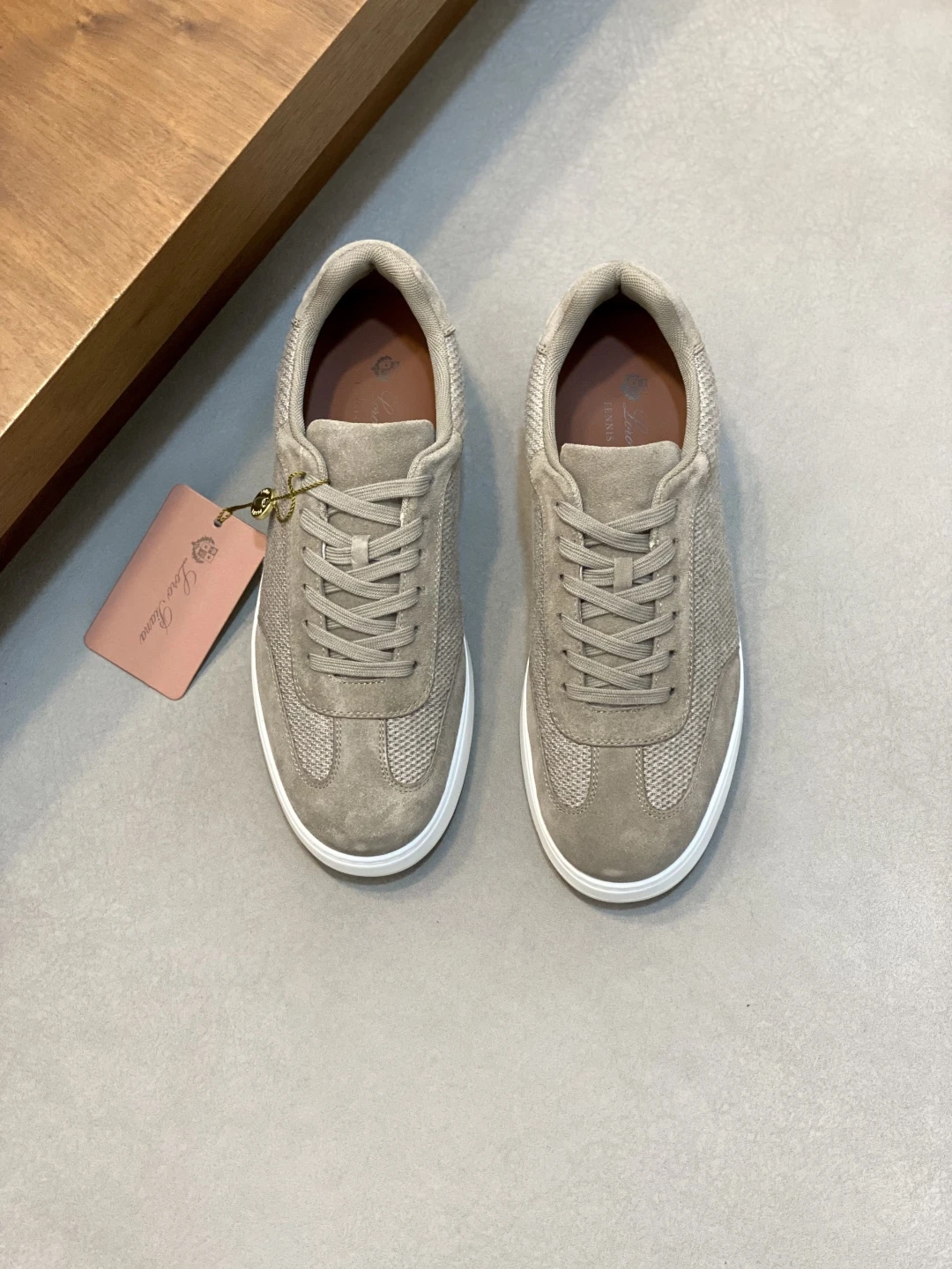 Loro Piana Sneakers — e37f8fd6