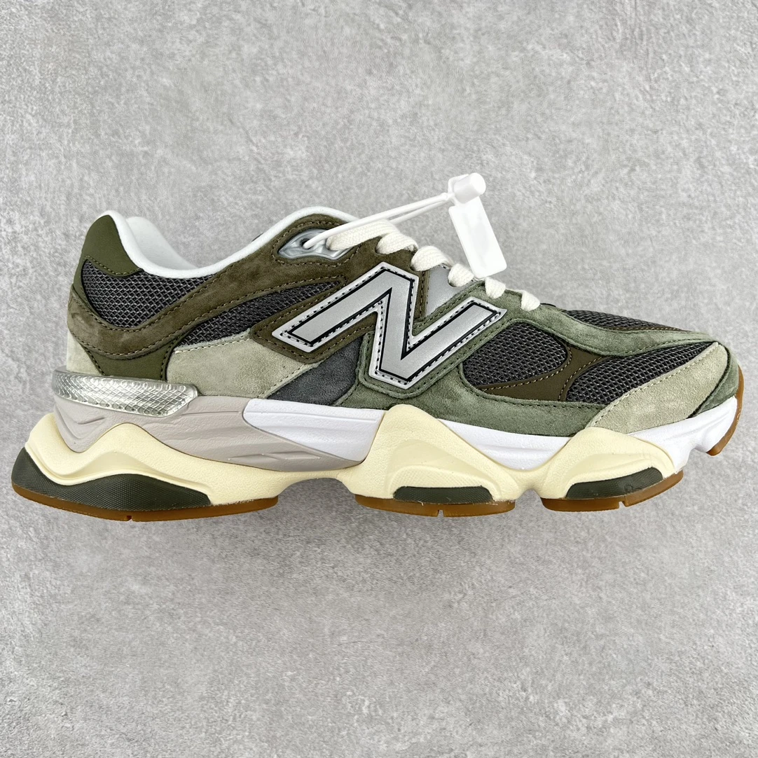 New Balance Sneakers — 5005158d