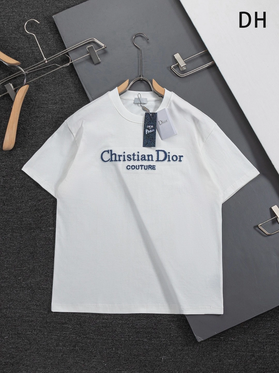 Dior T-Shirt — 6cbcd98c
