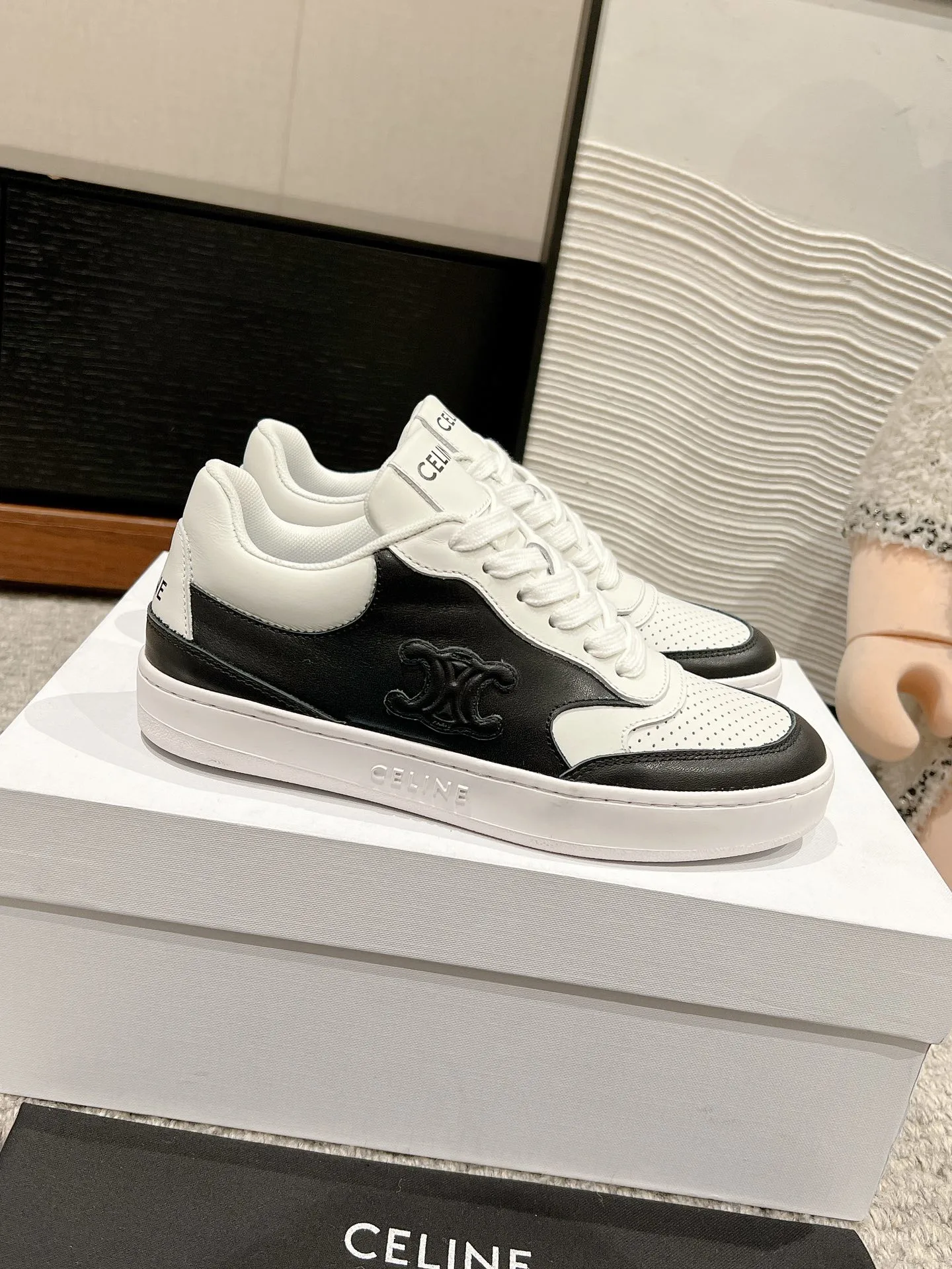 Celine Sneakers — b042e0e6