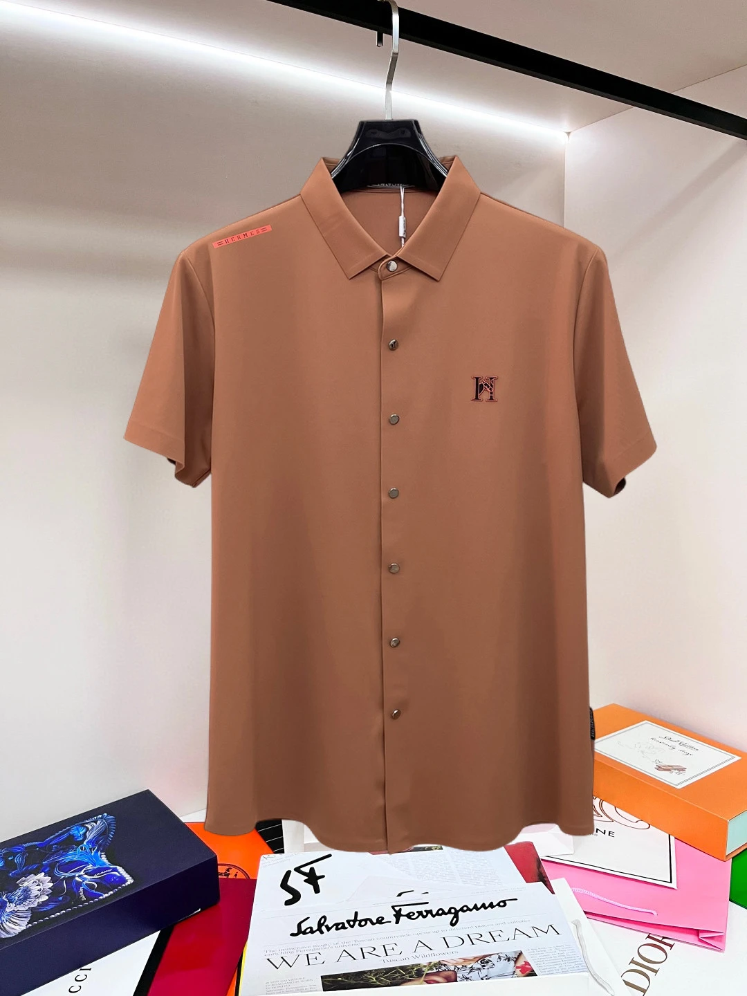 Hermès T-Shirt — 8a47feb8