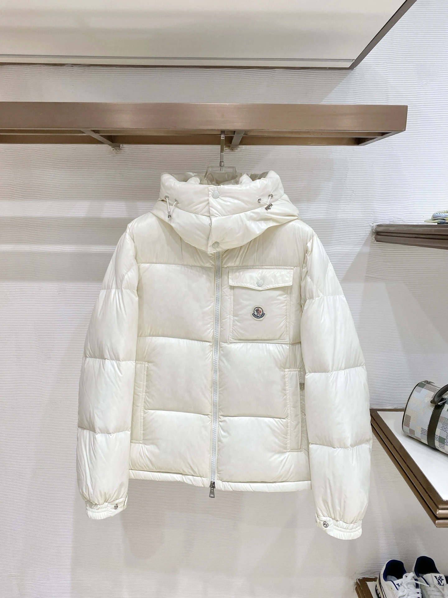 Moncler Down Jacket — 0009b84f