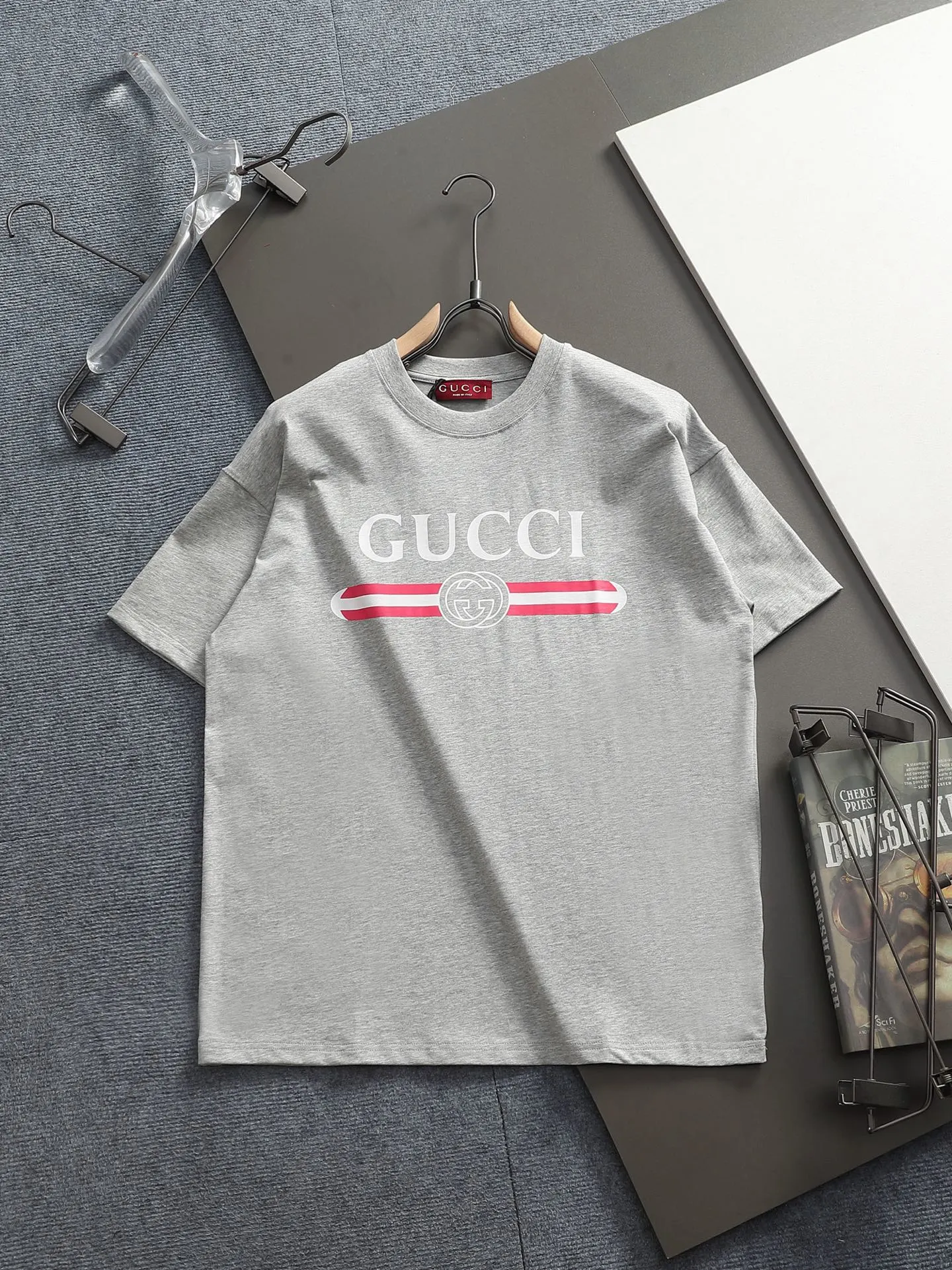 Gucci T-Shirt — 8109838c