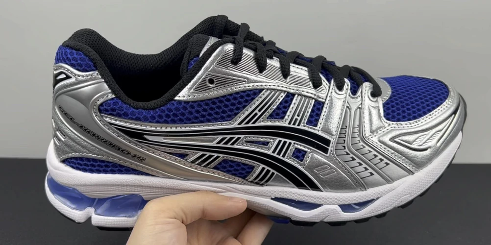 Asics Shoes — ed32f9a4