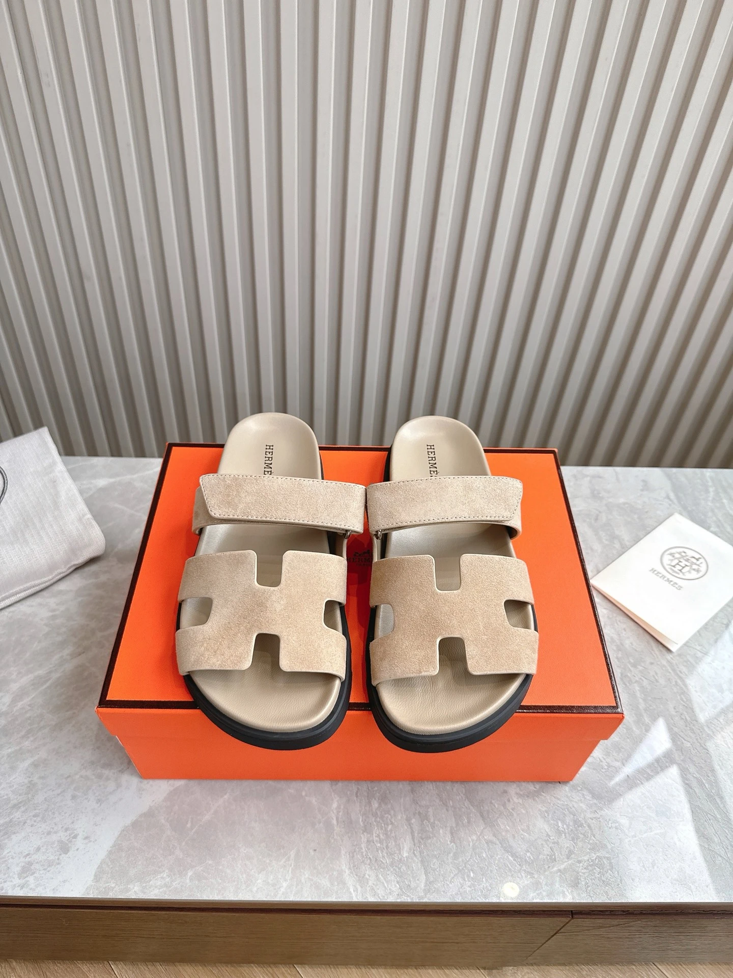Hermès Slippers — 650ec968