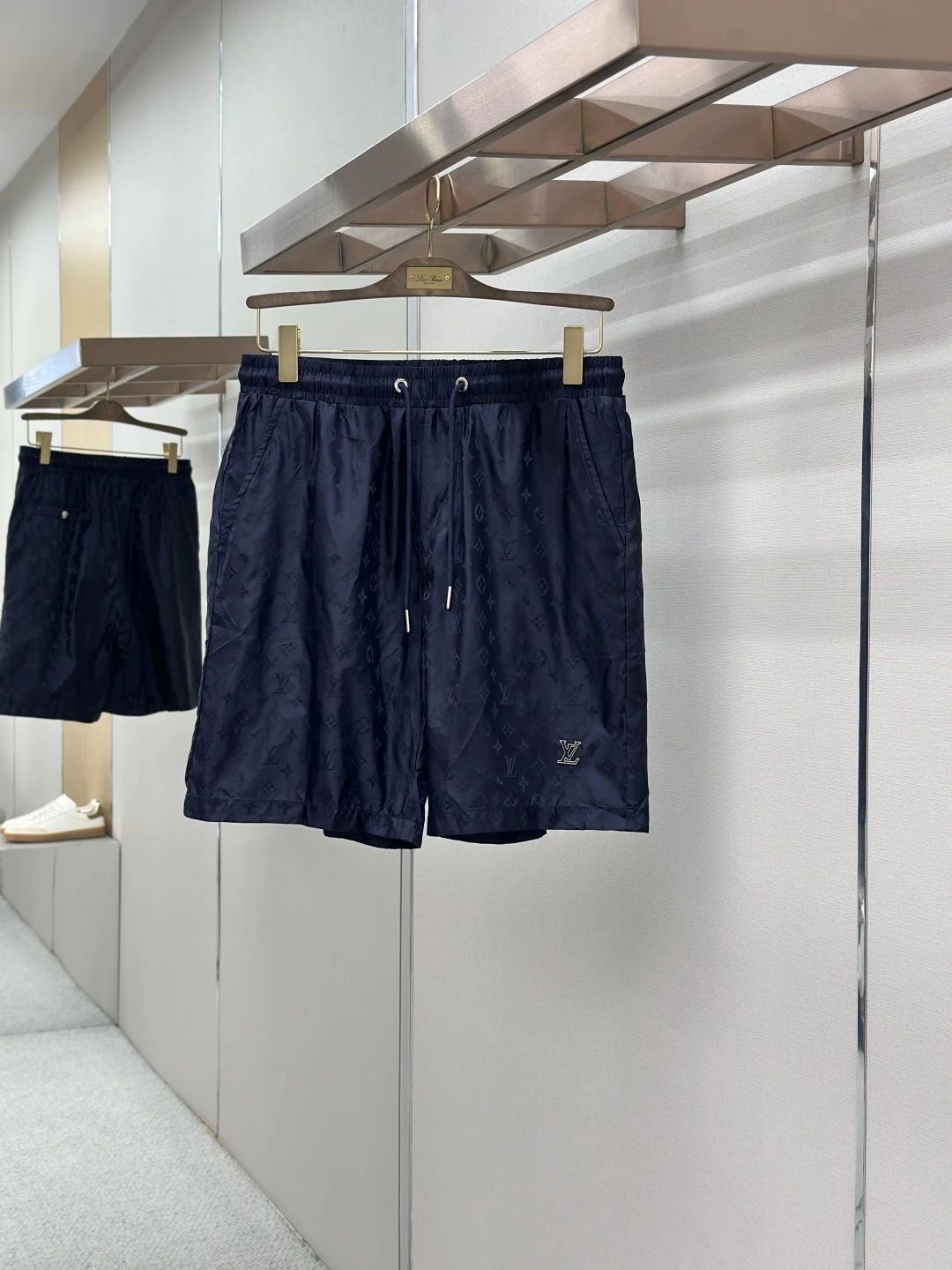 Louis Vuitton Matching Sets — d0222751