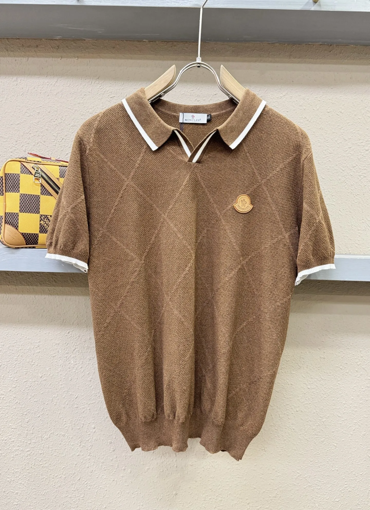 Moncler T-Shirt — b36ea3cc