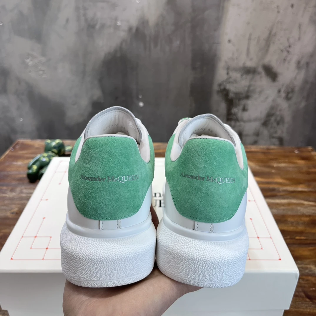 Alexander McQueen Sneakers — 4fbd481f