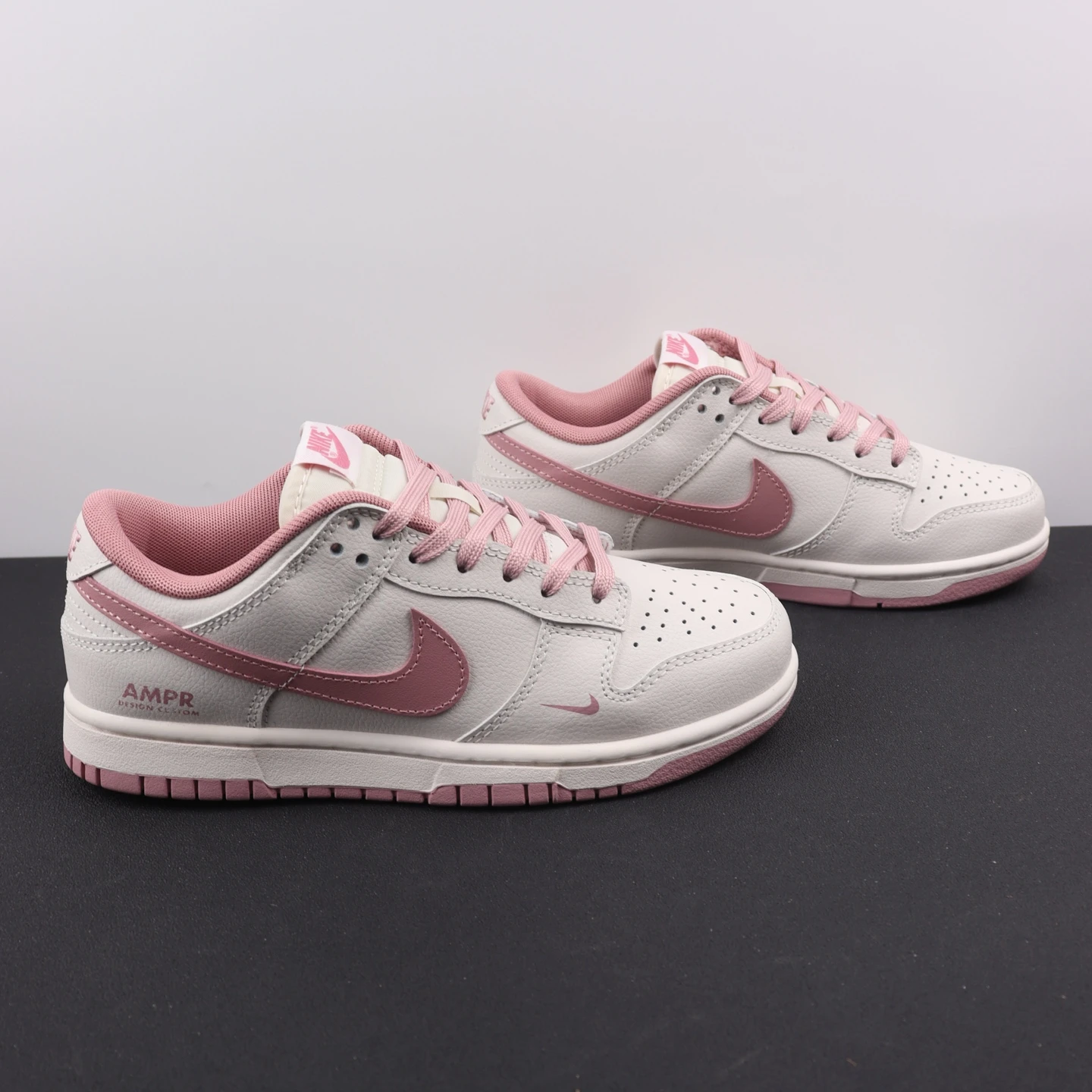 Nike Shoes — 93479167