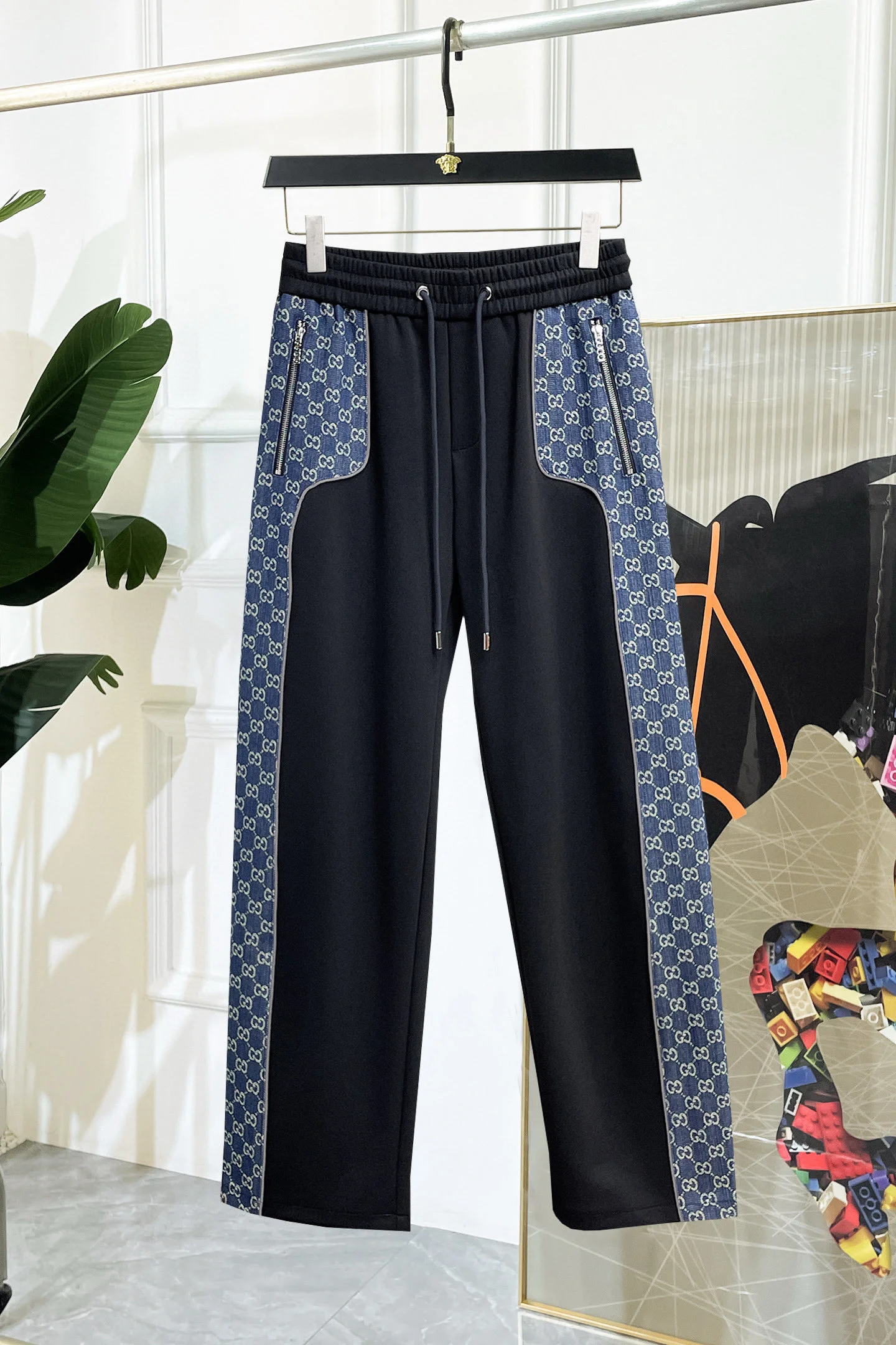 Gucci Trousers — cde01956