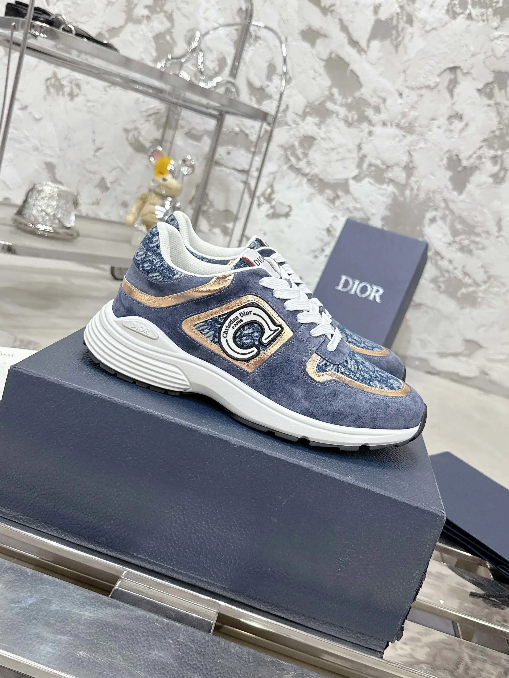 Dior Sneakers — 39ef188e