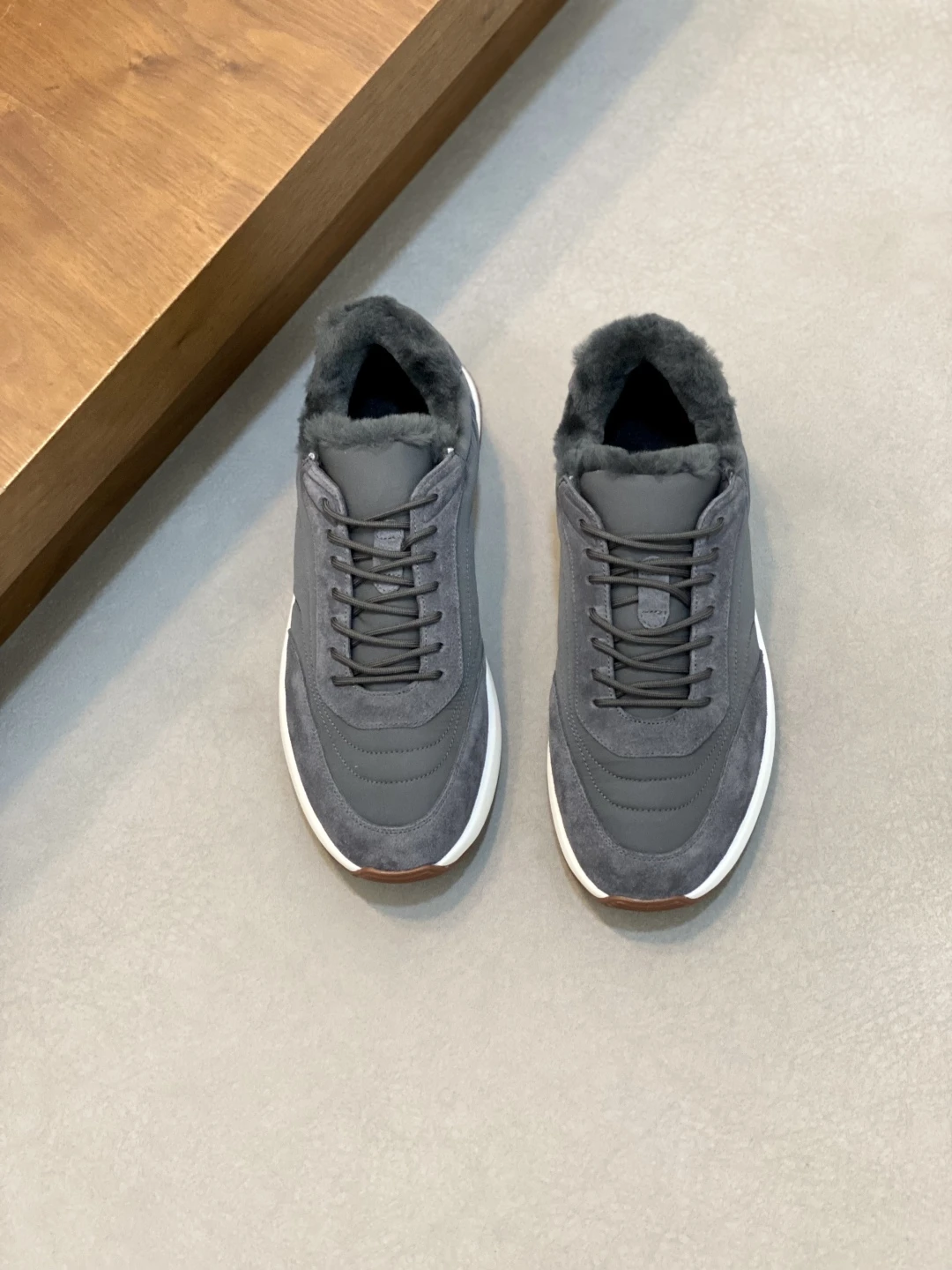 Loro Piana Sneakers — 90ab987b