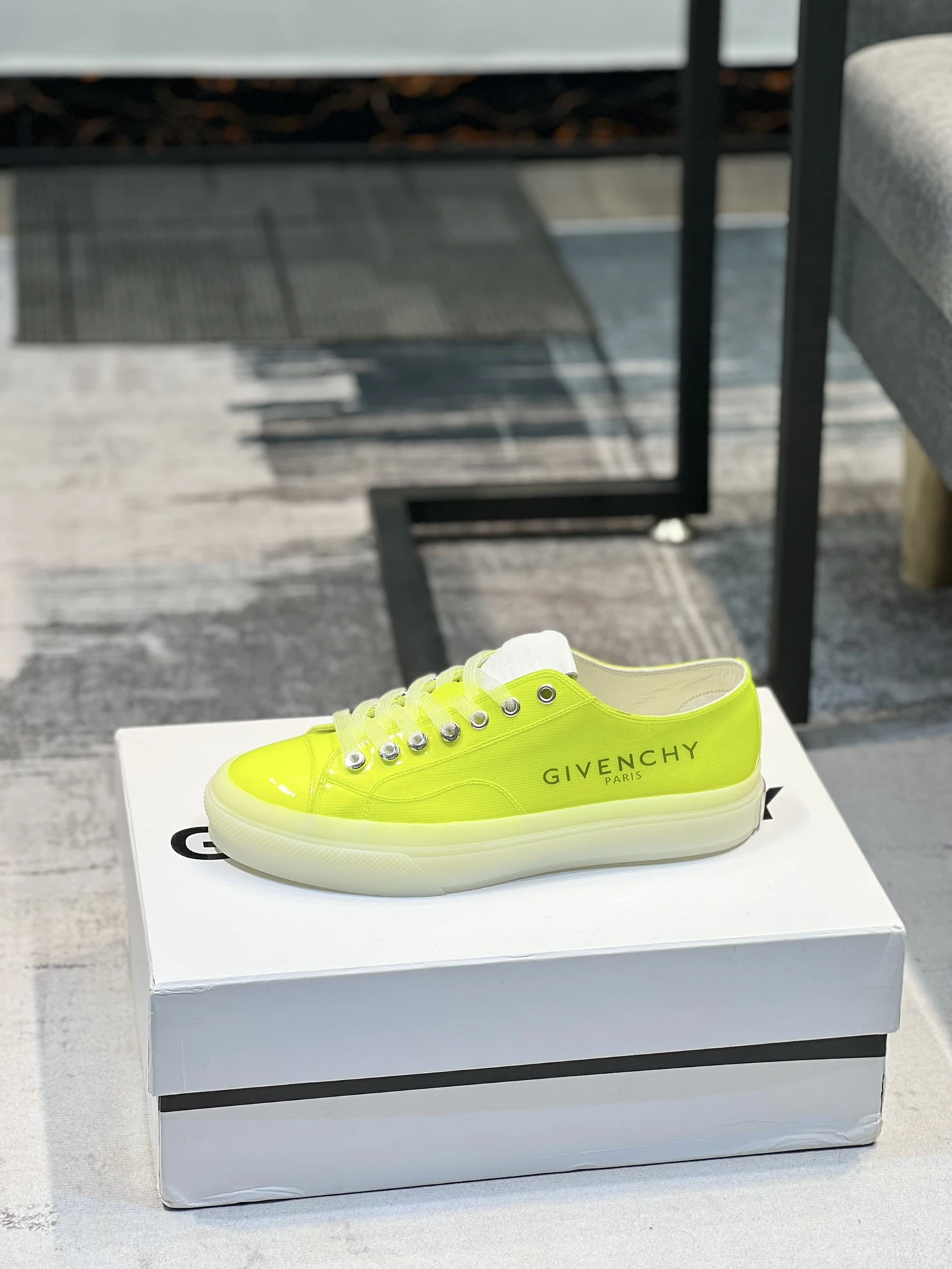 Givenchy Shoes — 7be372e5