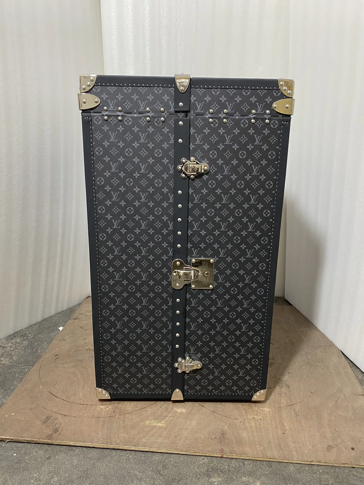Luggage — b599a519