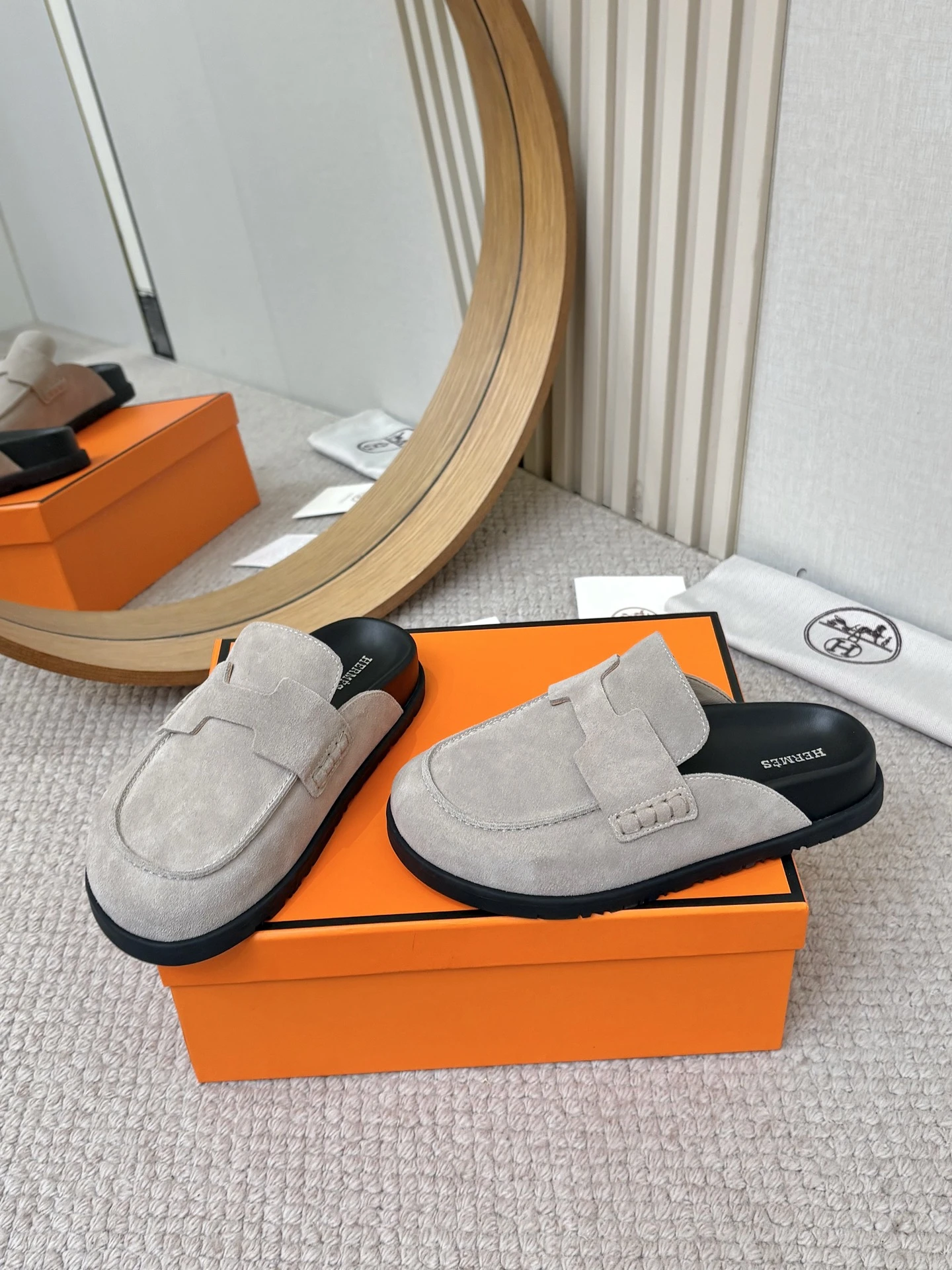 Hermès Mules — b49e1053