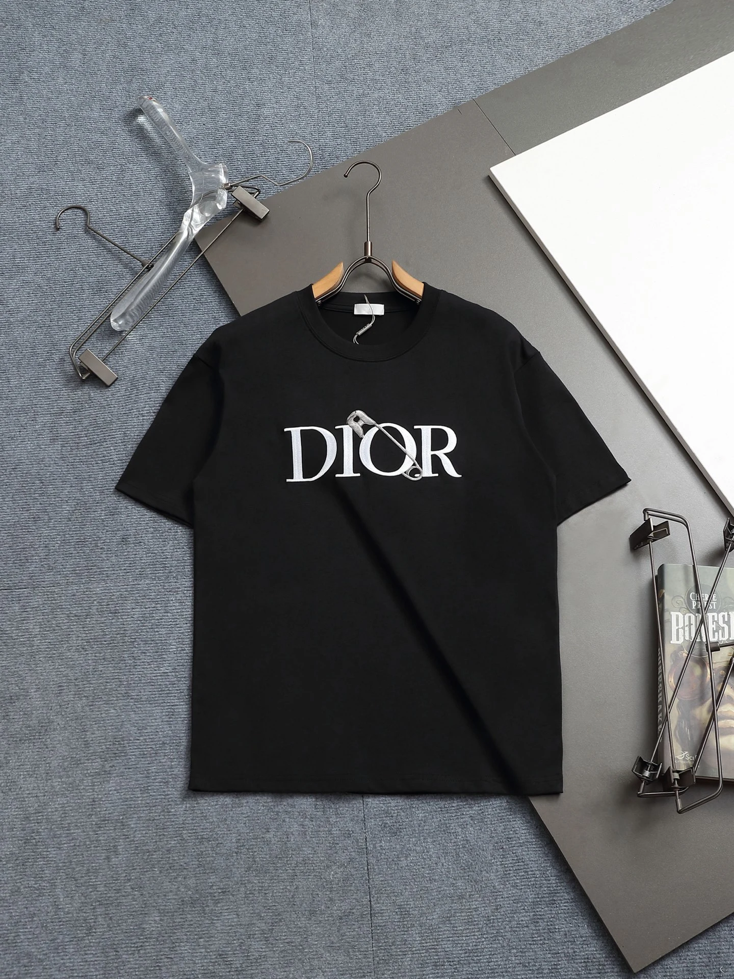 Dior T-Shirt — 3b00bf10