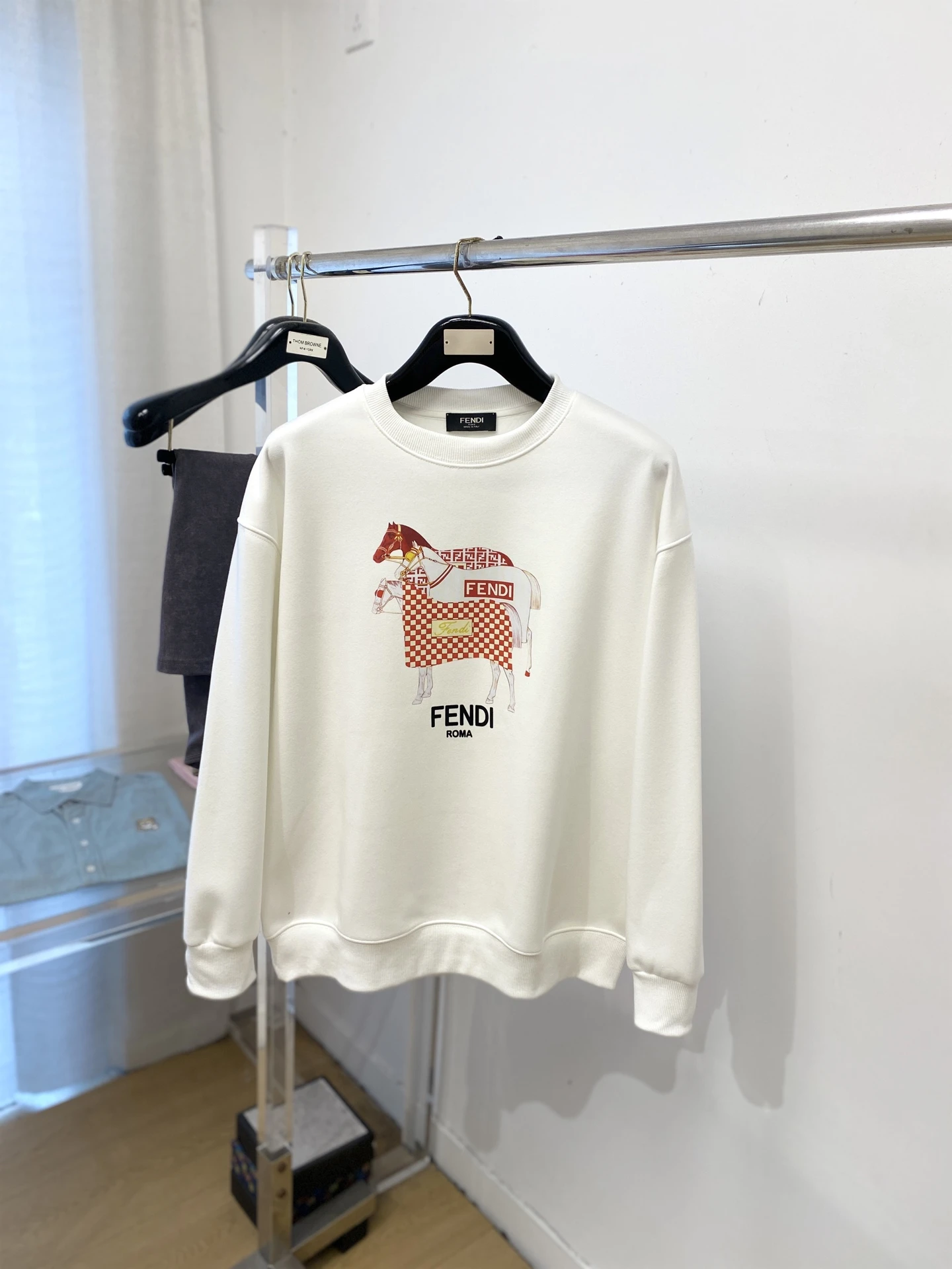 Fendi Sweatshirts — 8d12981b