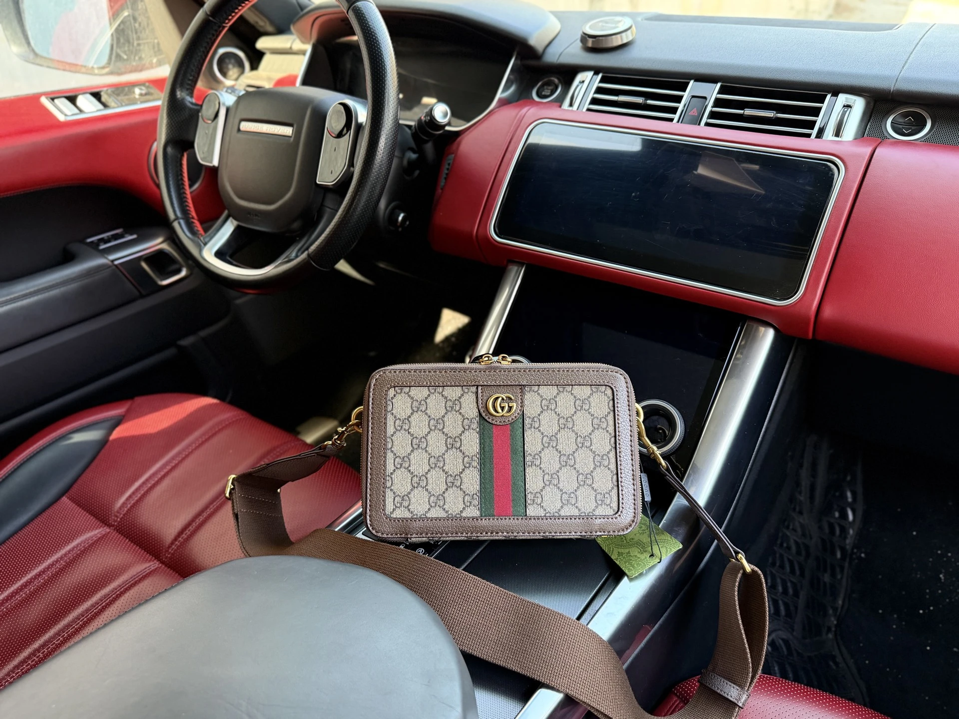 Gucci Bag — 59dcafb8