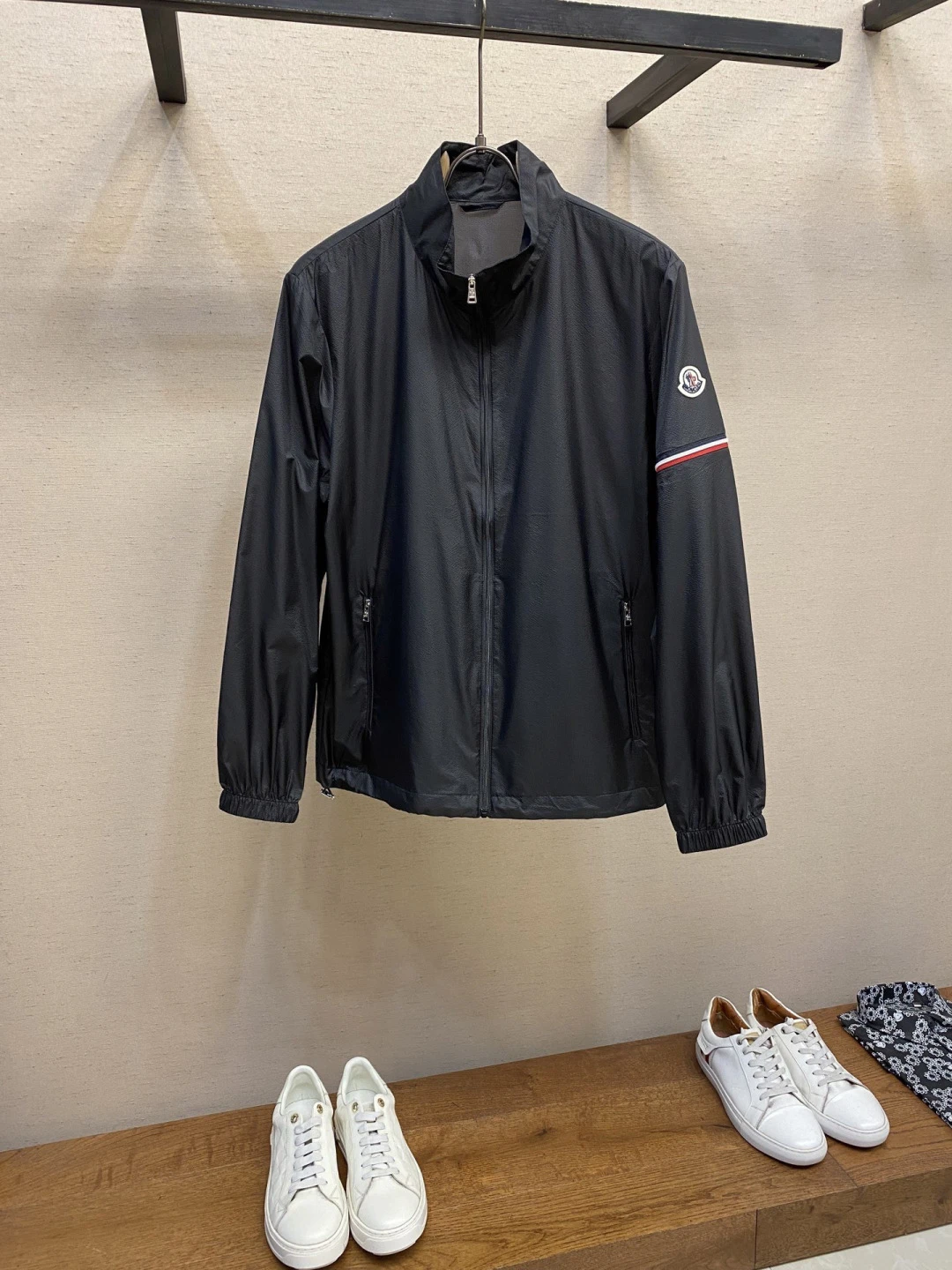 Moncler Jackets — 88c81e6b