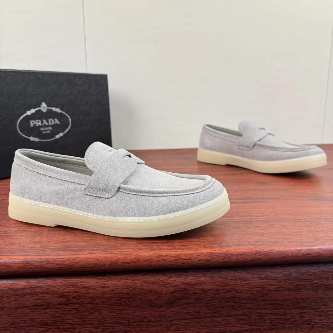 Prada Loafers — c466782e