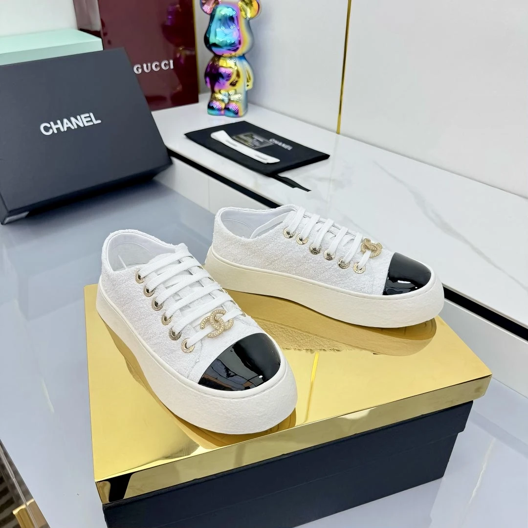 Chanel Sneakers — d0f5f234